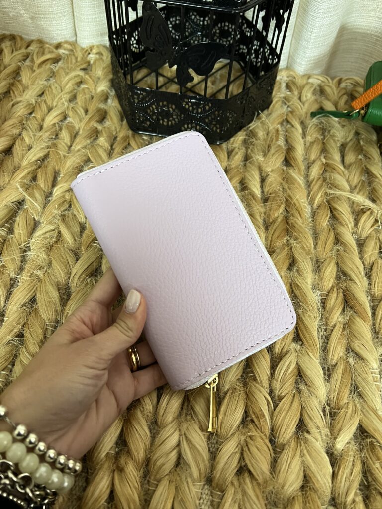 107B1E17-BDDA-42C2-8900-DCB926E3DD04