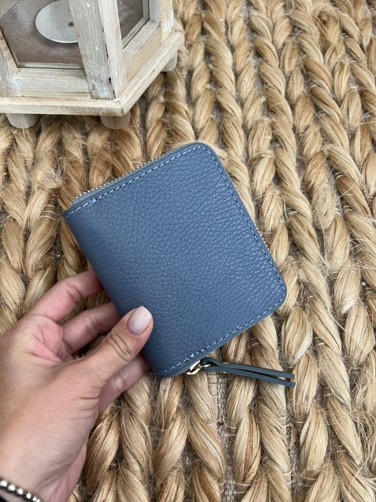 185EDF0A-26E6-4AB8-B4F0-14CB1B229C64