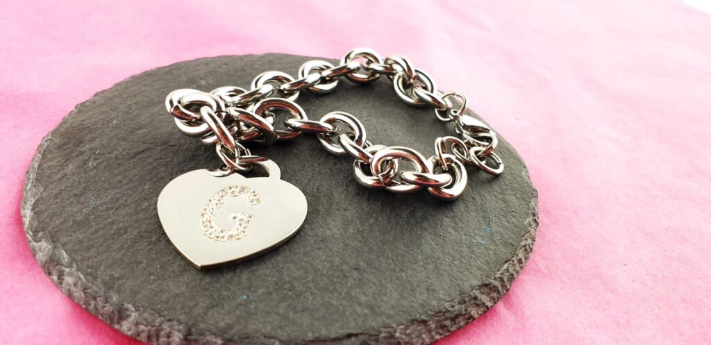 1E691F4D-7068-4742-AA41-D19F3099C640