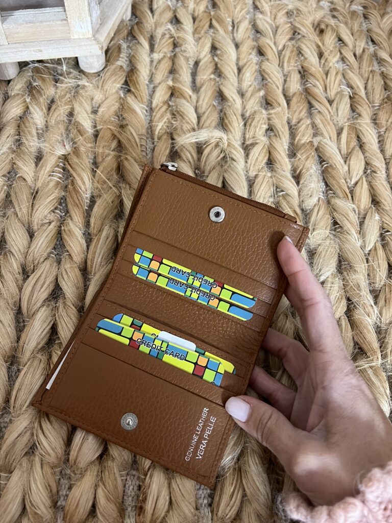 27EB32CC-131C-4195-9147-0CBEF39A7020