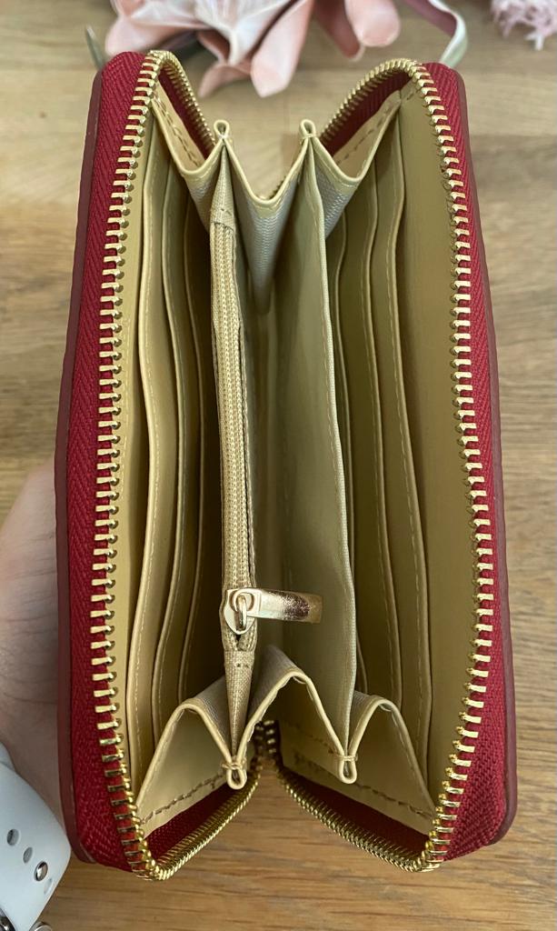 2C377FE3-8D37-4FEF-BAC1-B57D950B0AD3