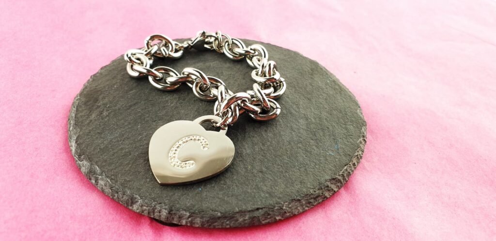 3741028A-E807-46C2-B265-4A085C2BC2E3