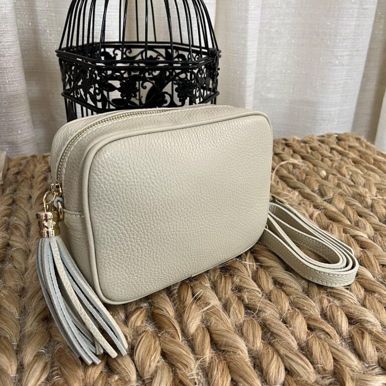 3930A222-F4A0-4D3D-967C-F0CBBB84E806