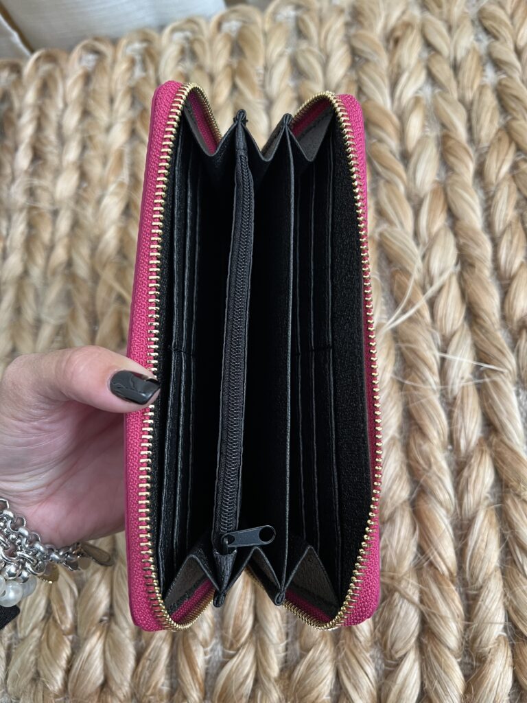 435DED6E-7AA5-4522-96D7-013FC24325B8