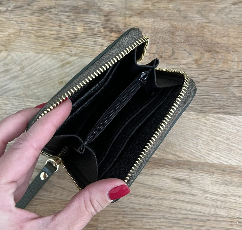 45BF7CAB-B4B7-4BBF-B41E-EB2DBD254778