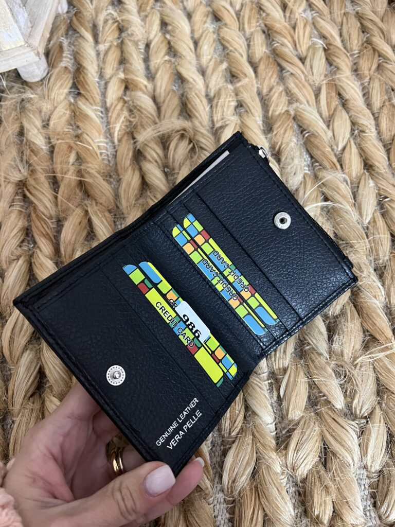 690FF5D4-5DF9-4E14-81F5-1848B531B727