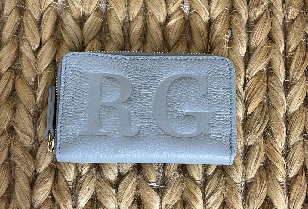 6A4C38CF-224B-4D44-9428-B3BBE7187941