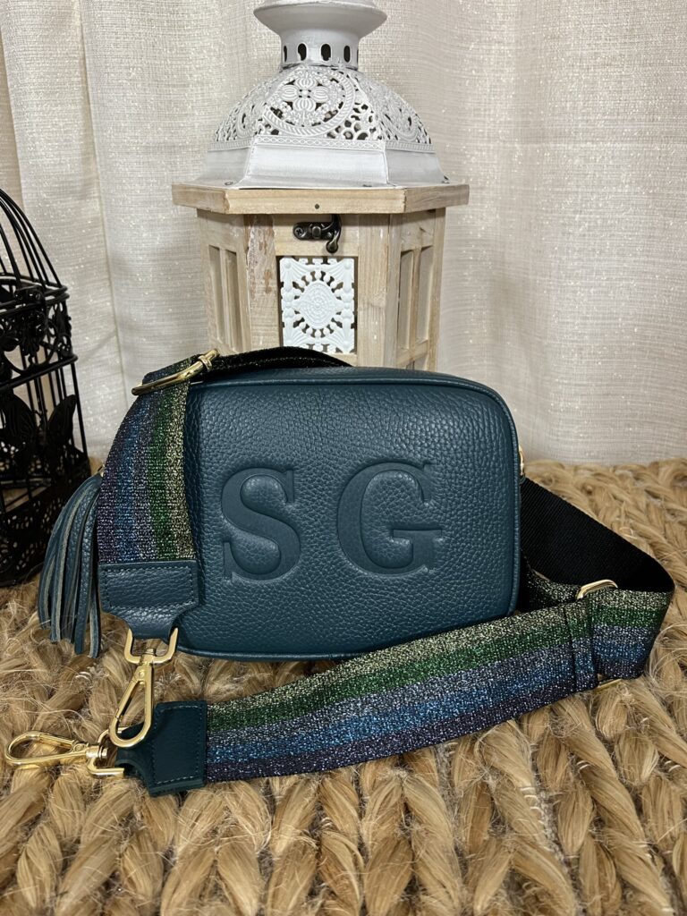 81C17C26-F0AE-44A3-BACB-AC4DDD24052D