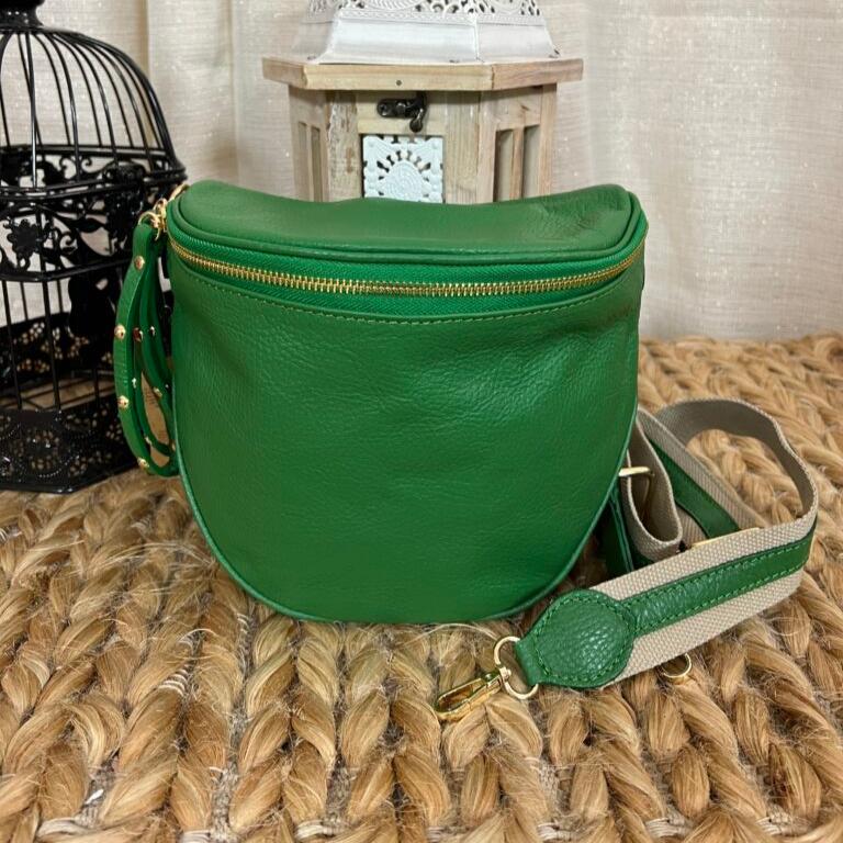 8DAE3682-DD5C-4B07-9068-BB05EDC0020E