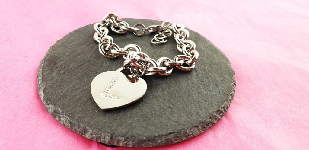 A6EA7557-D140-4A9F-9116-8E461B51FC9E