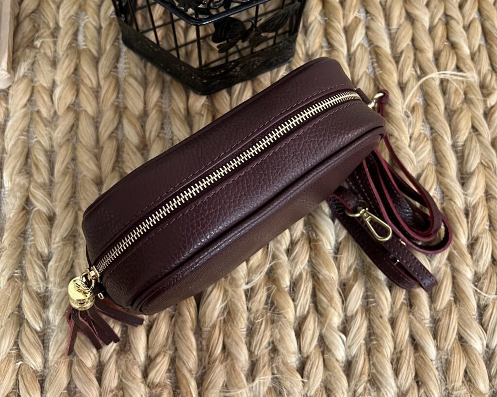 B2D022D7-C880-4AF3-9DB1-39A7E89A5011