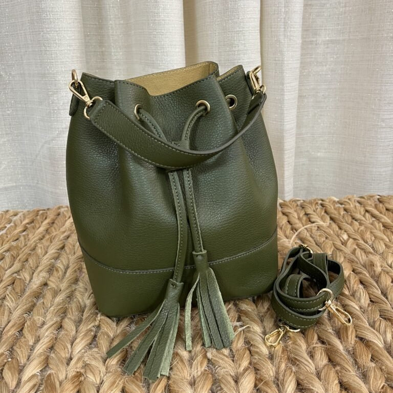 C1F63B9A-51B1-49B7-B024-2A9369AC1652