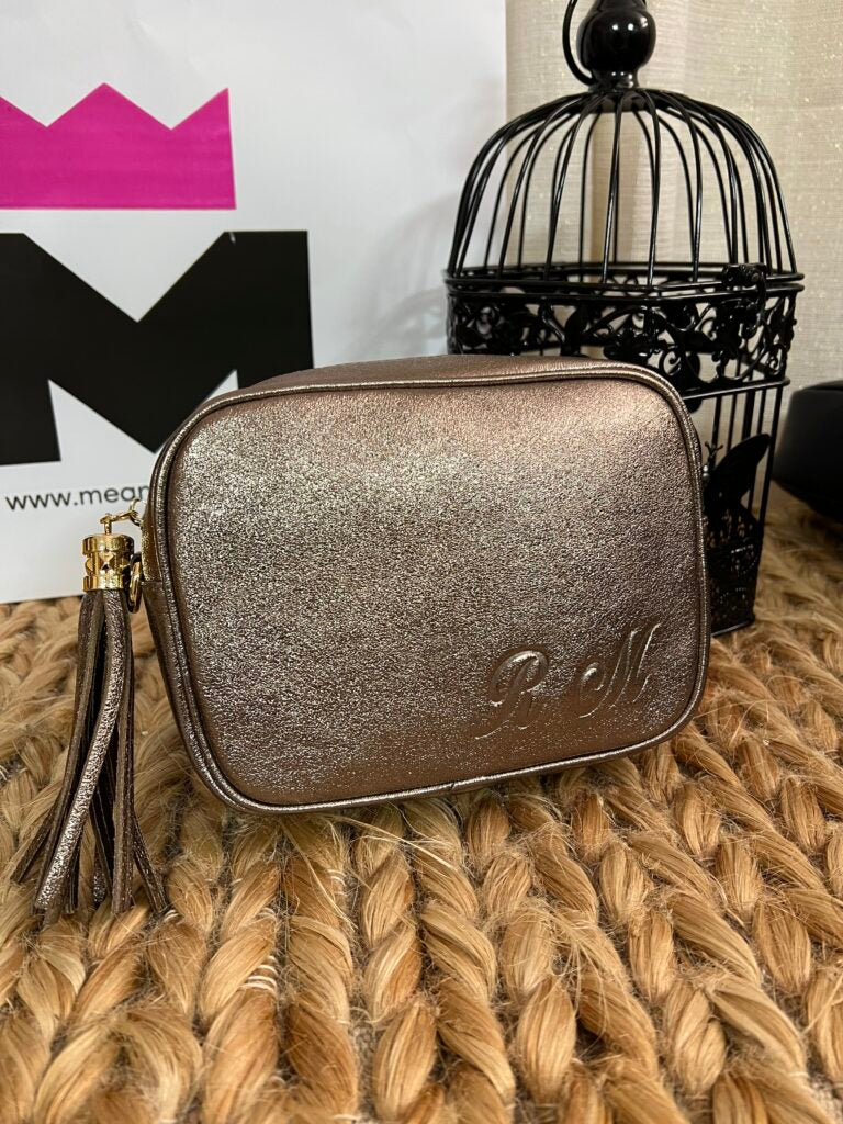 D54E2CFB-CFDA-4D76-8E1D-8A17CBB56244