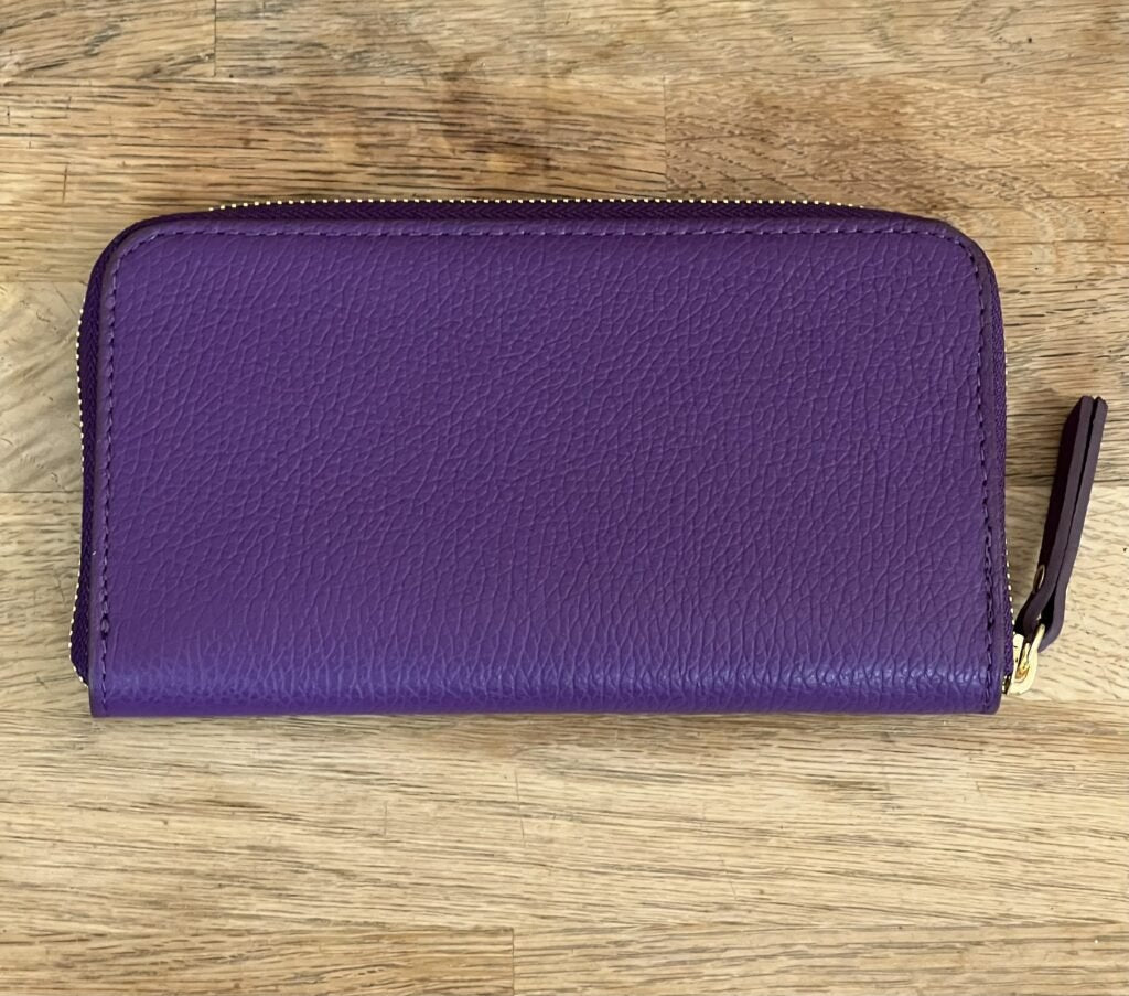 F10138BE-C2FD-4709-B800-BC32EC572A33