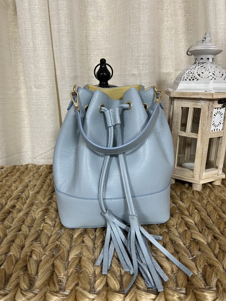 FE2F7BBD-6545-4F9A-A202-7CF20CCE5635