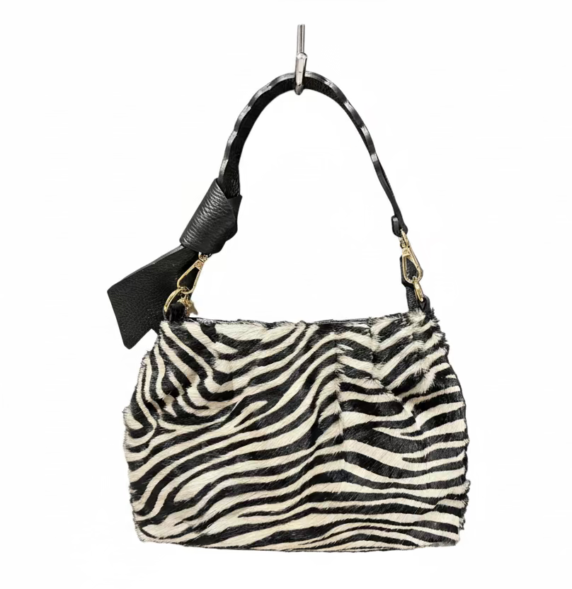Clutch fiocco cavallino zebra bianco e nero