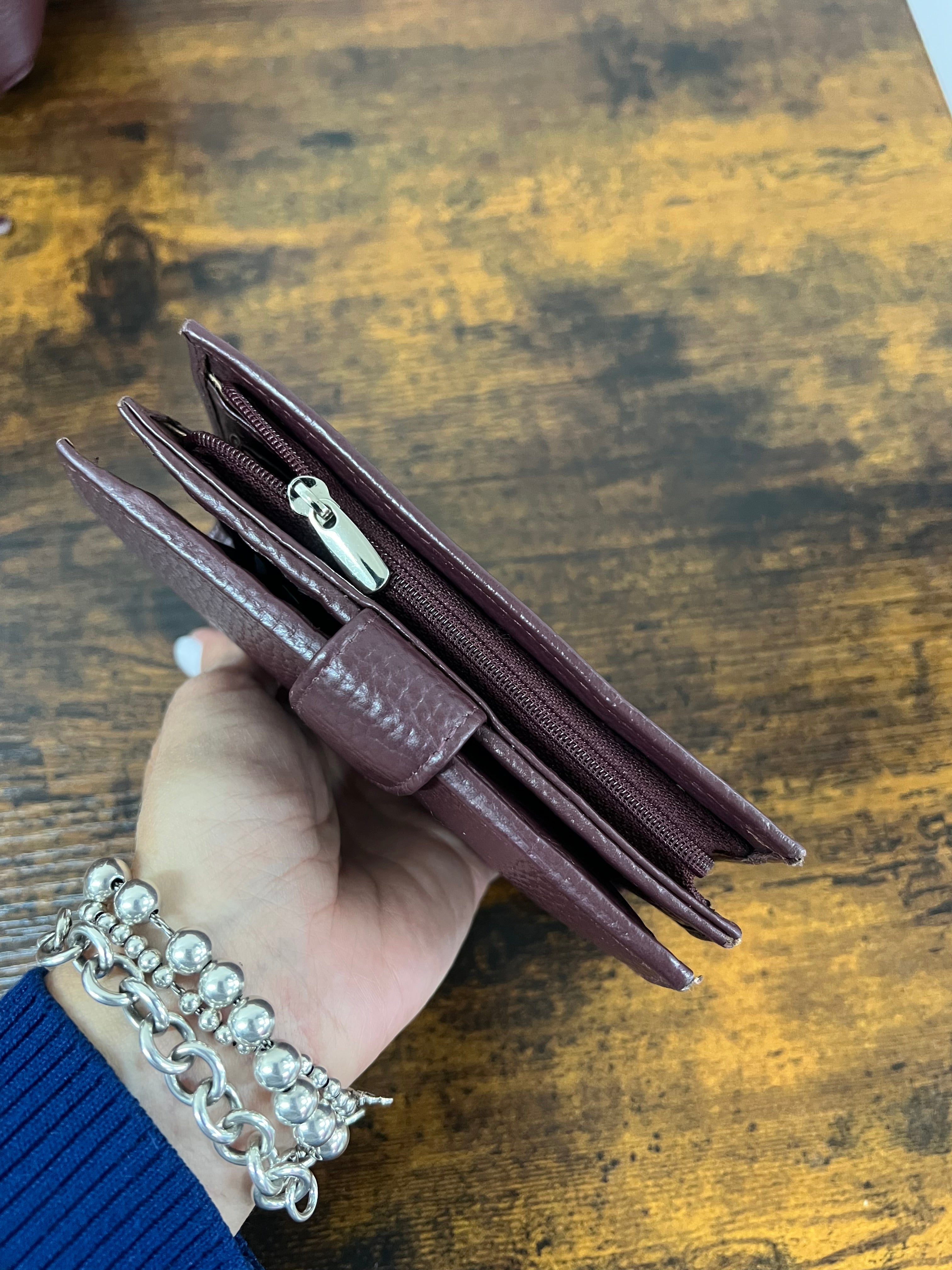 Kompatto z plus clip bordeaux