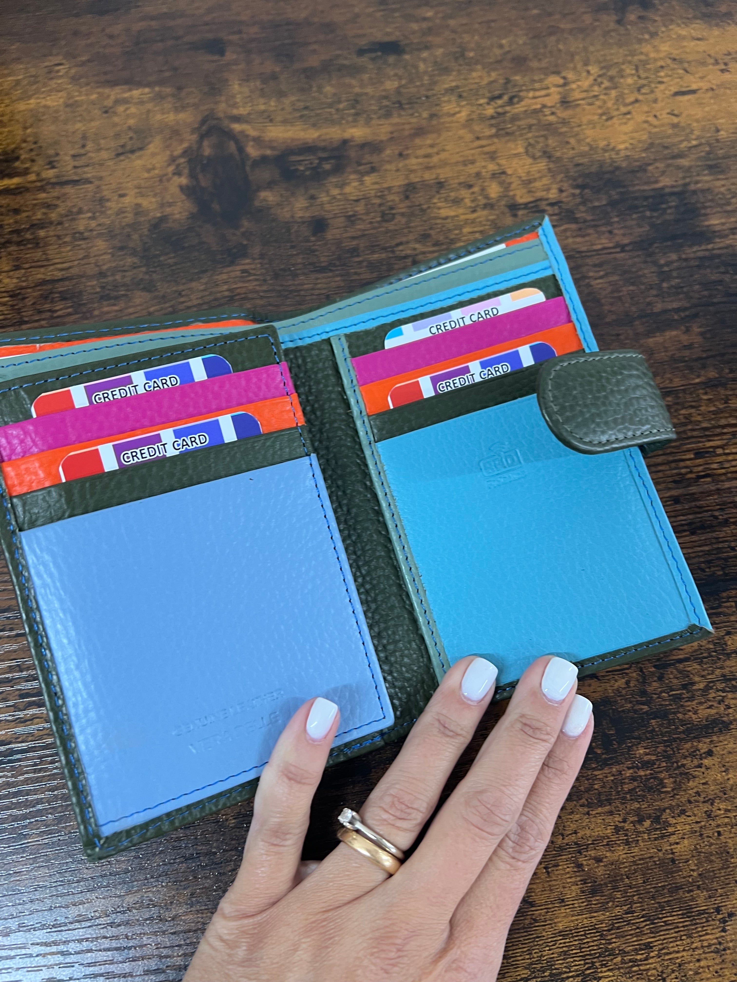 Kompatto z plus clip verde militare