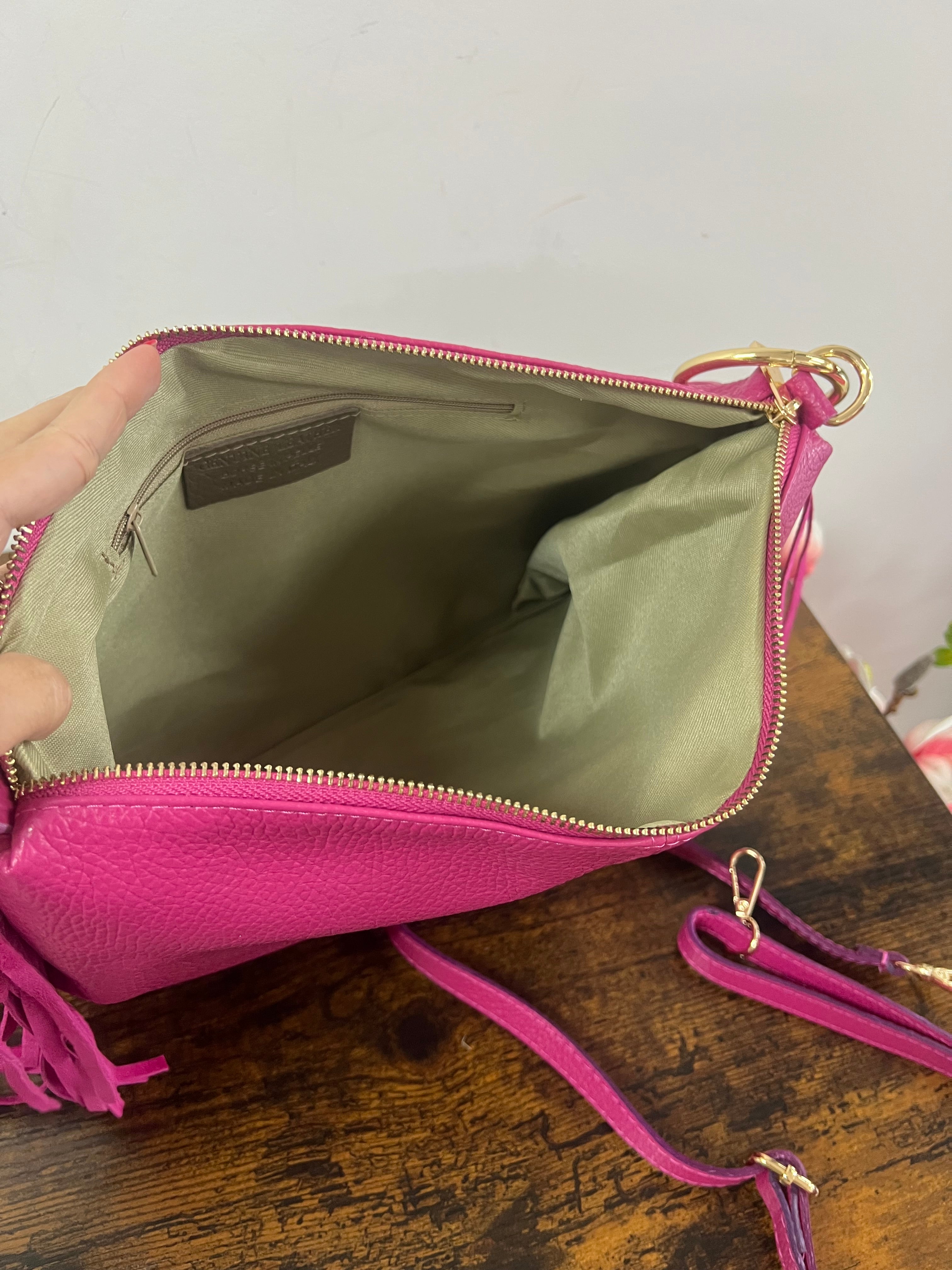 Ariel fucsia e tracolla geo