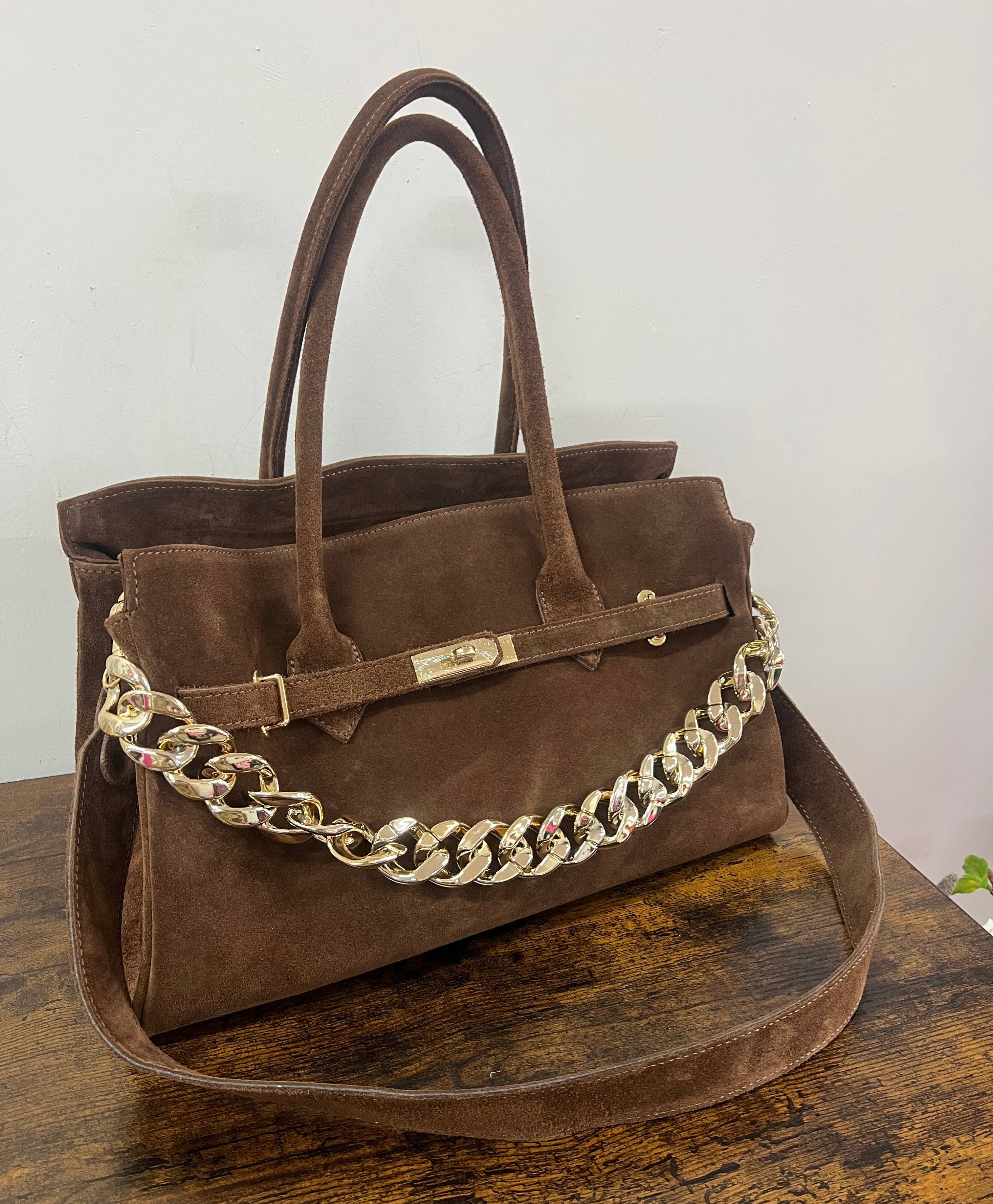 Shopper horse suede basic cioccolato e catena satinata