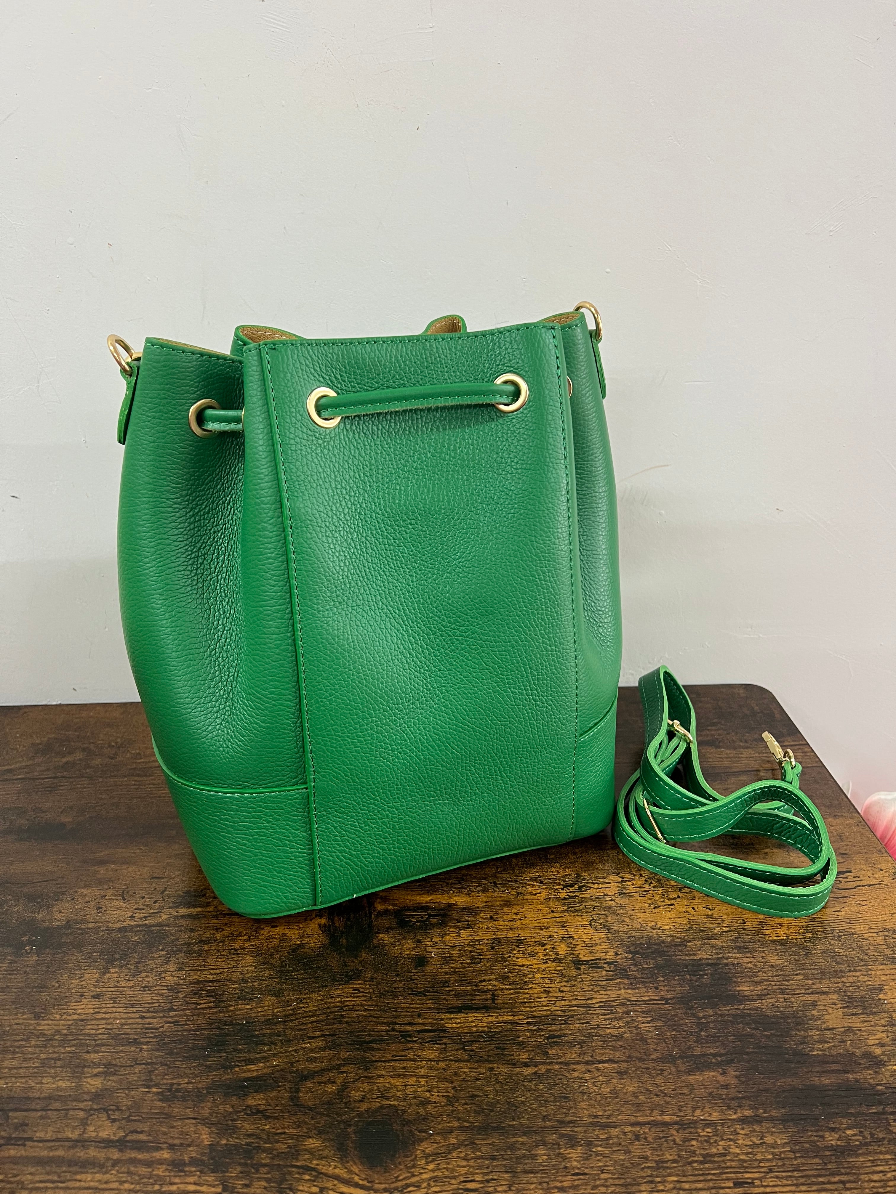 Sacchetto frange maxi verde smeraldo