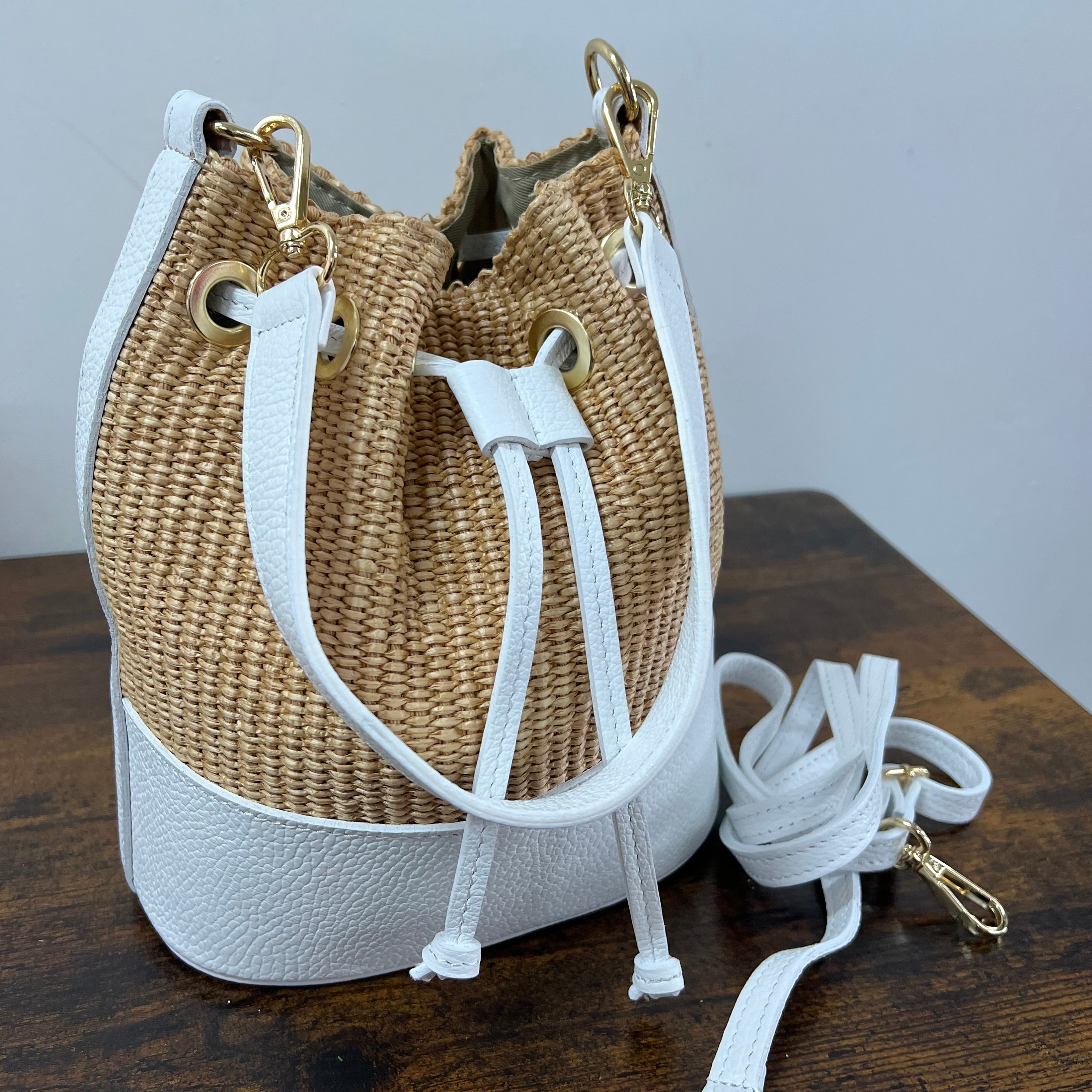 Sacchetto frange mini z rafia bianco