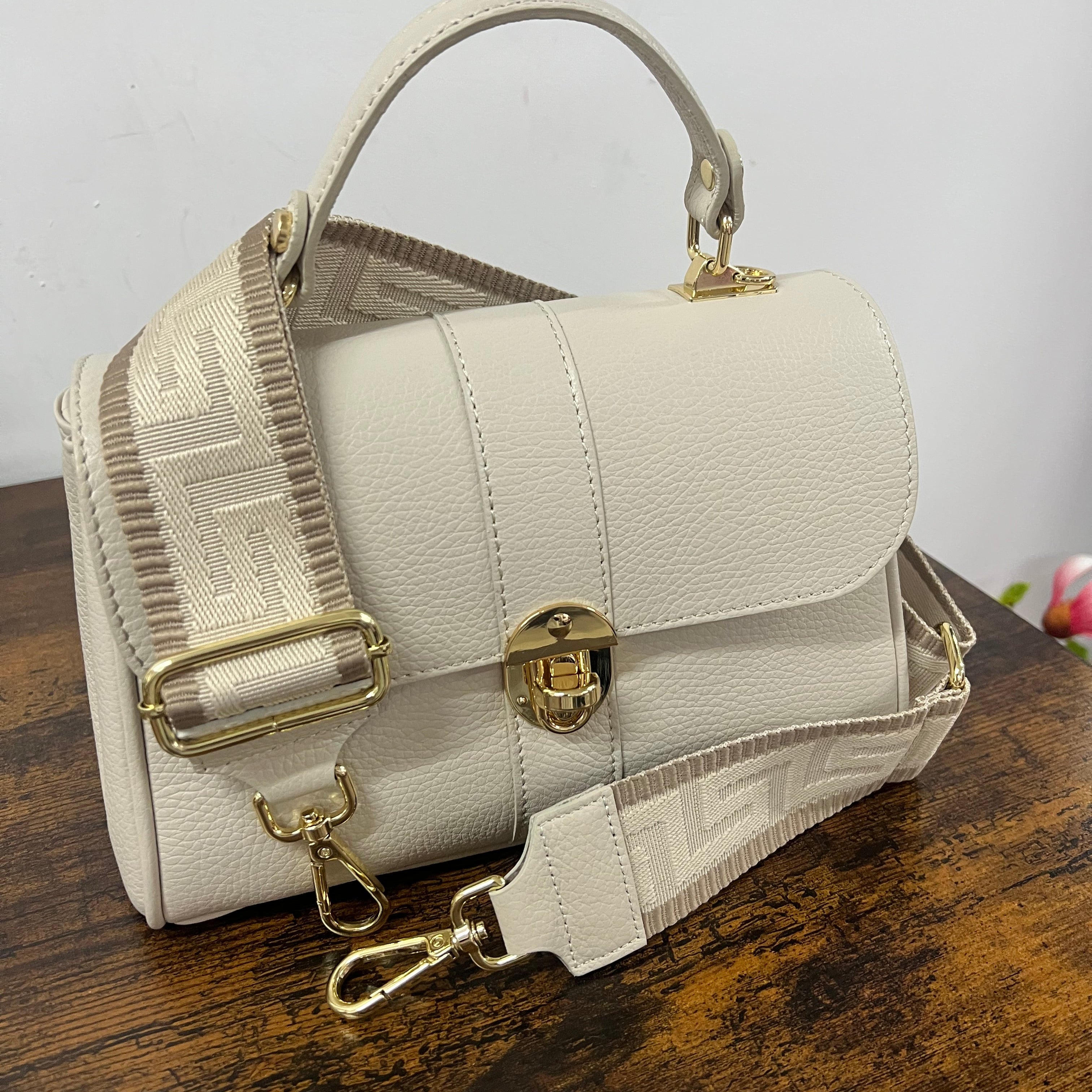 Tracolla greek panna