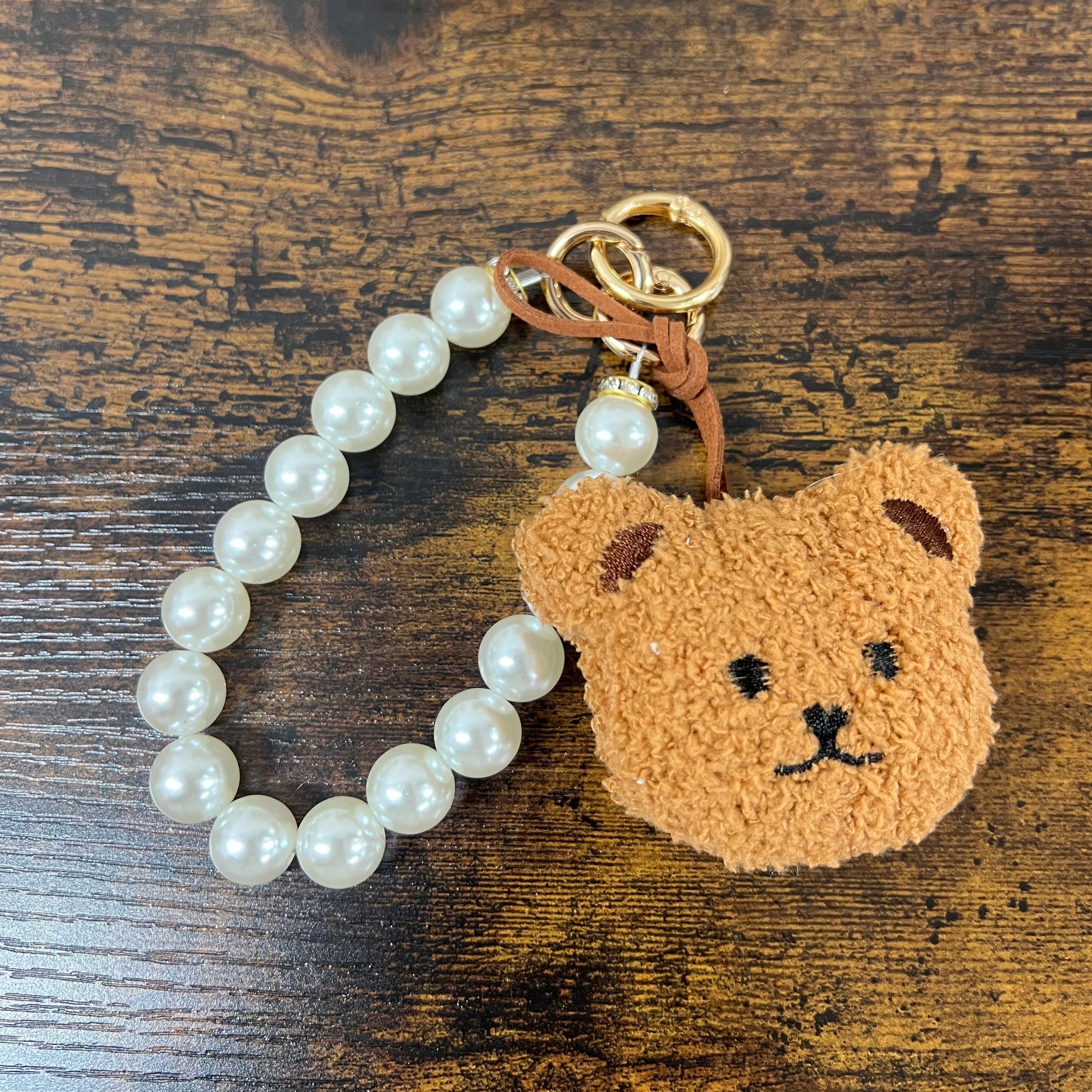 Portachiavi teddy cammello e perle