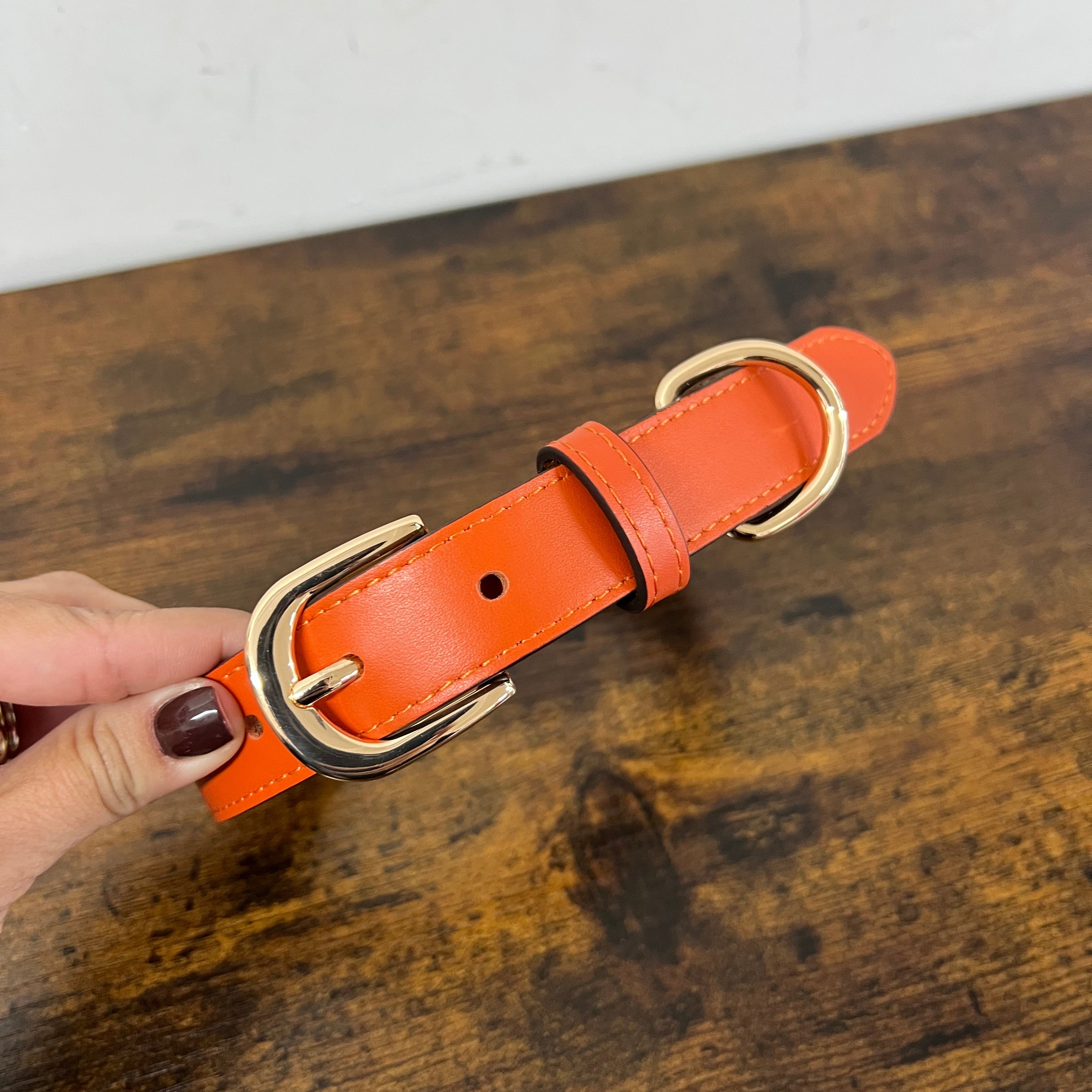 Collare in vera pelle arancio