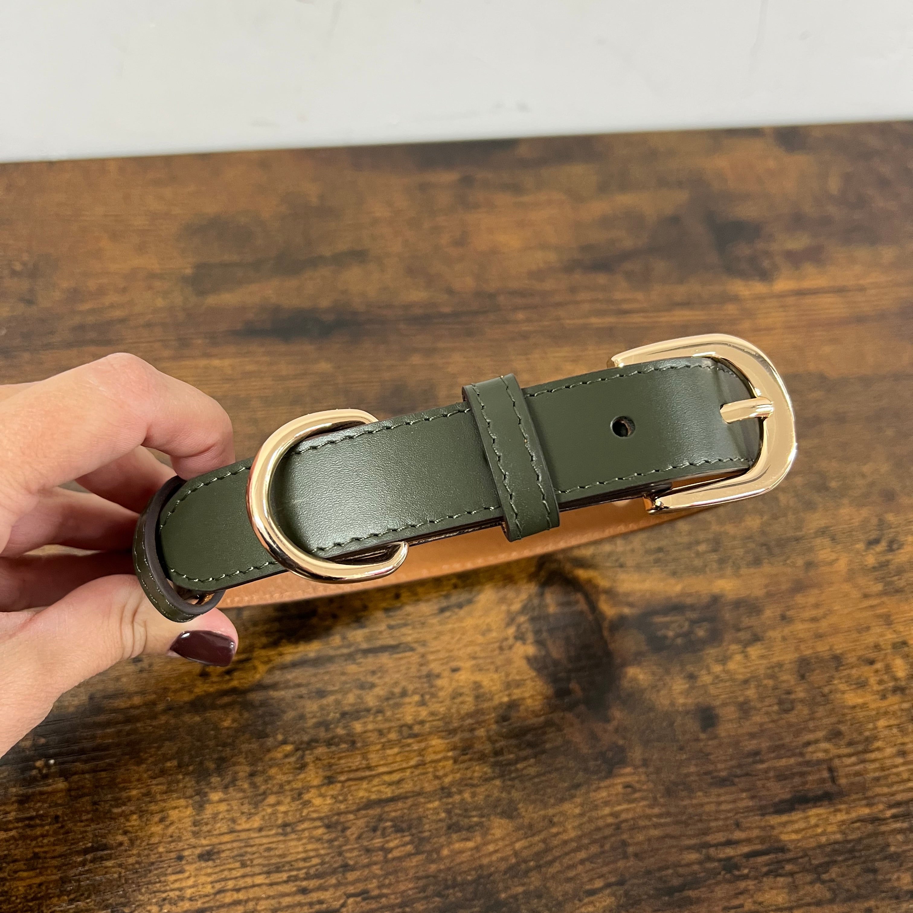 Collare in vera pelle verde militare