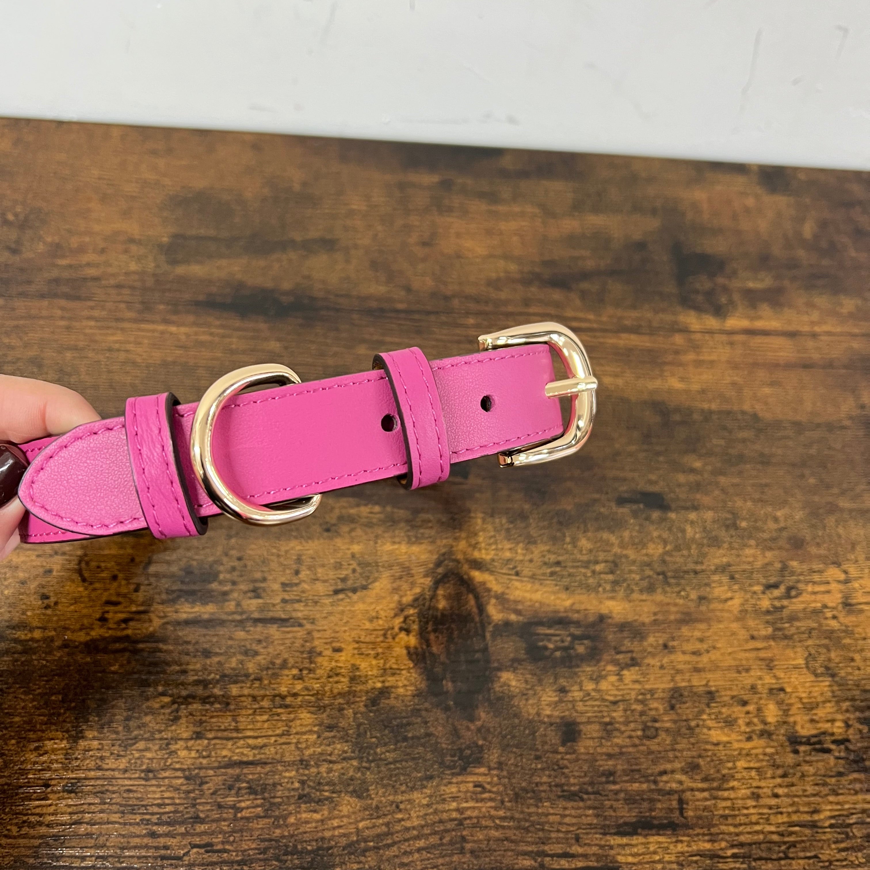 Collare in vera pelle fucsia