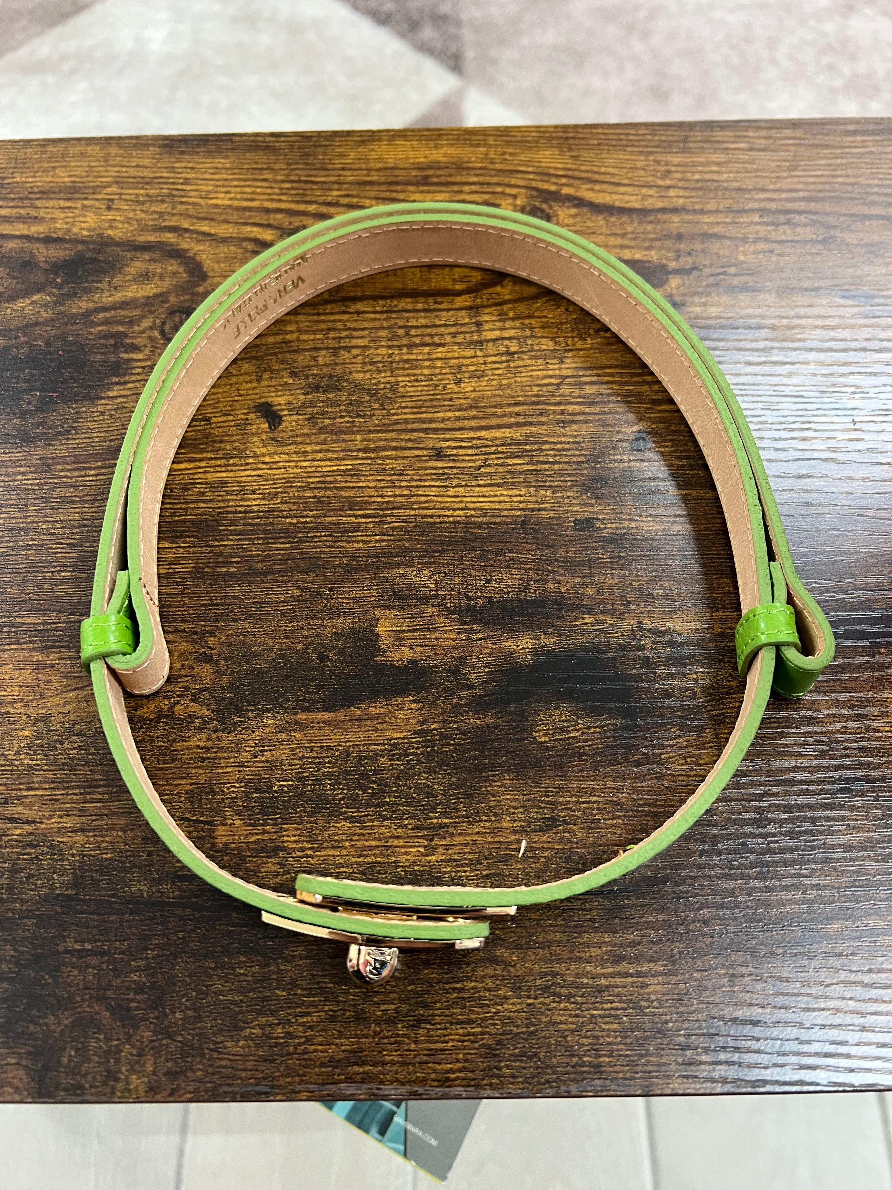 Cintura senza buchi verde acido