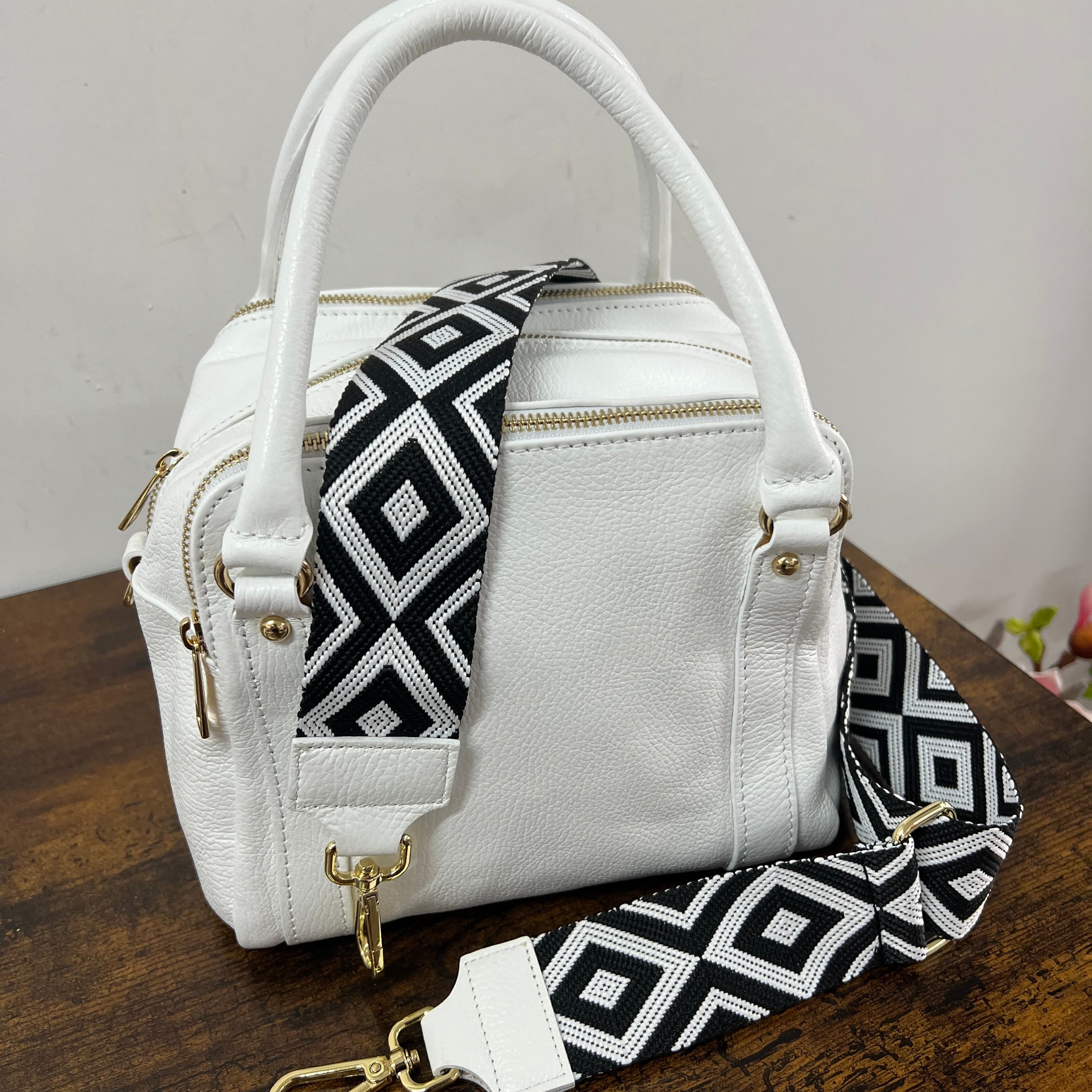 Tracolla rombo bianco e nero