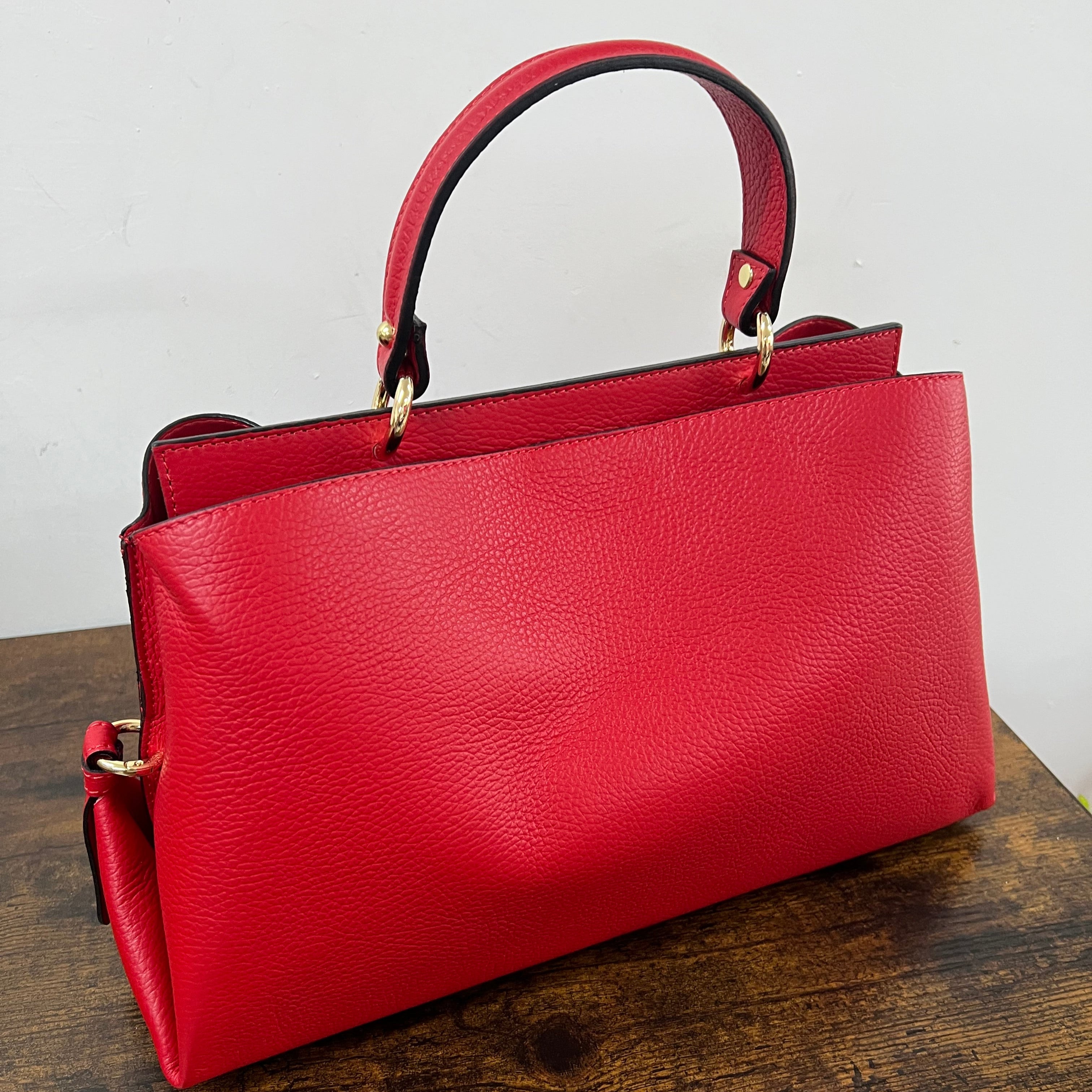 Arianna z media rosso