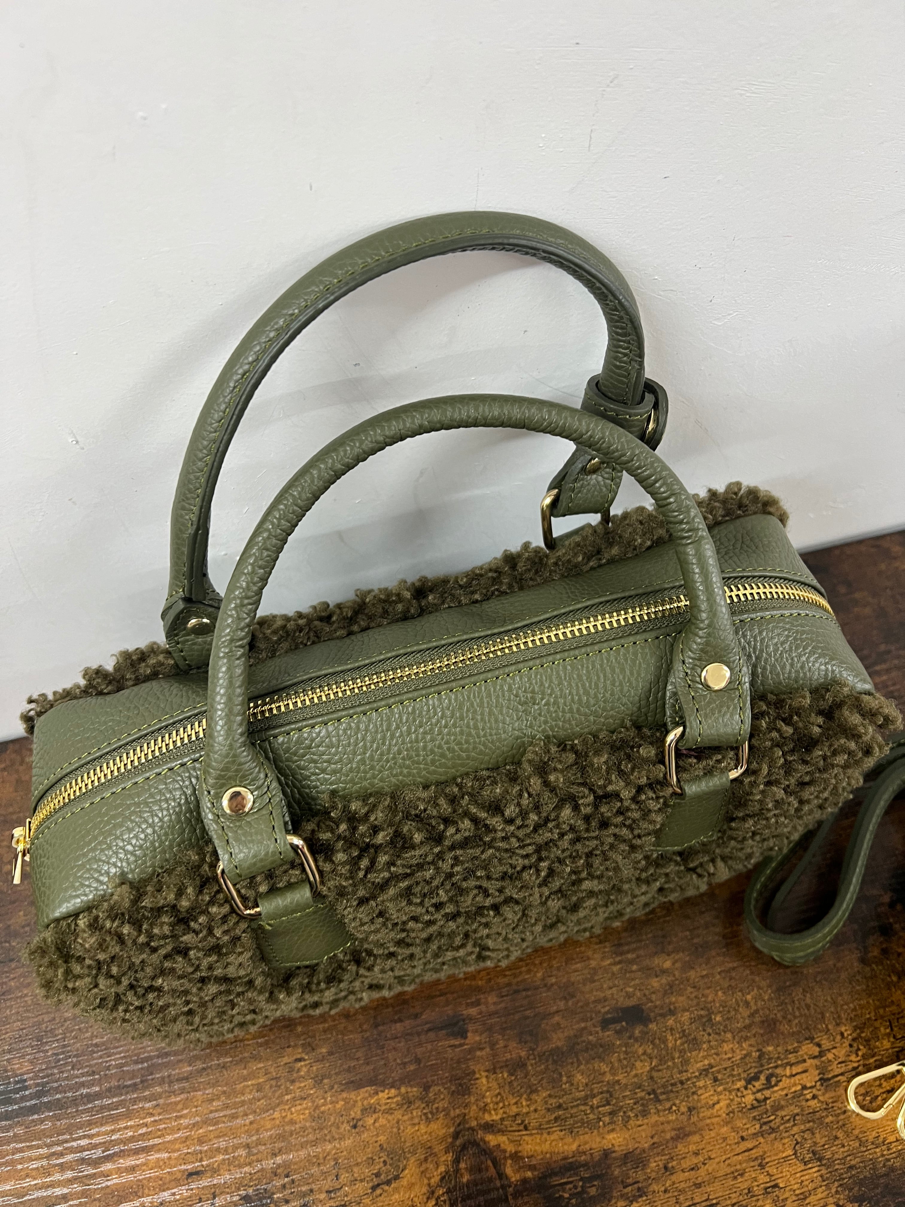 Bauletto rettangolare z teddy verde militare