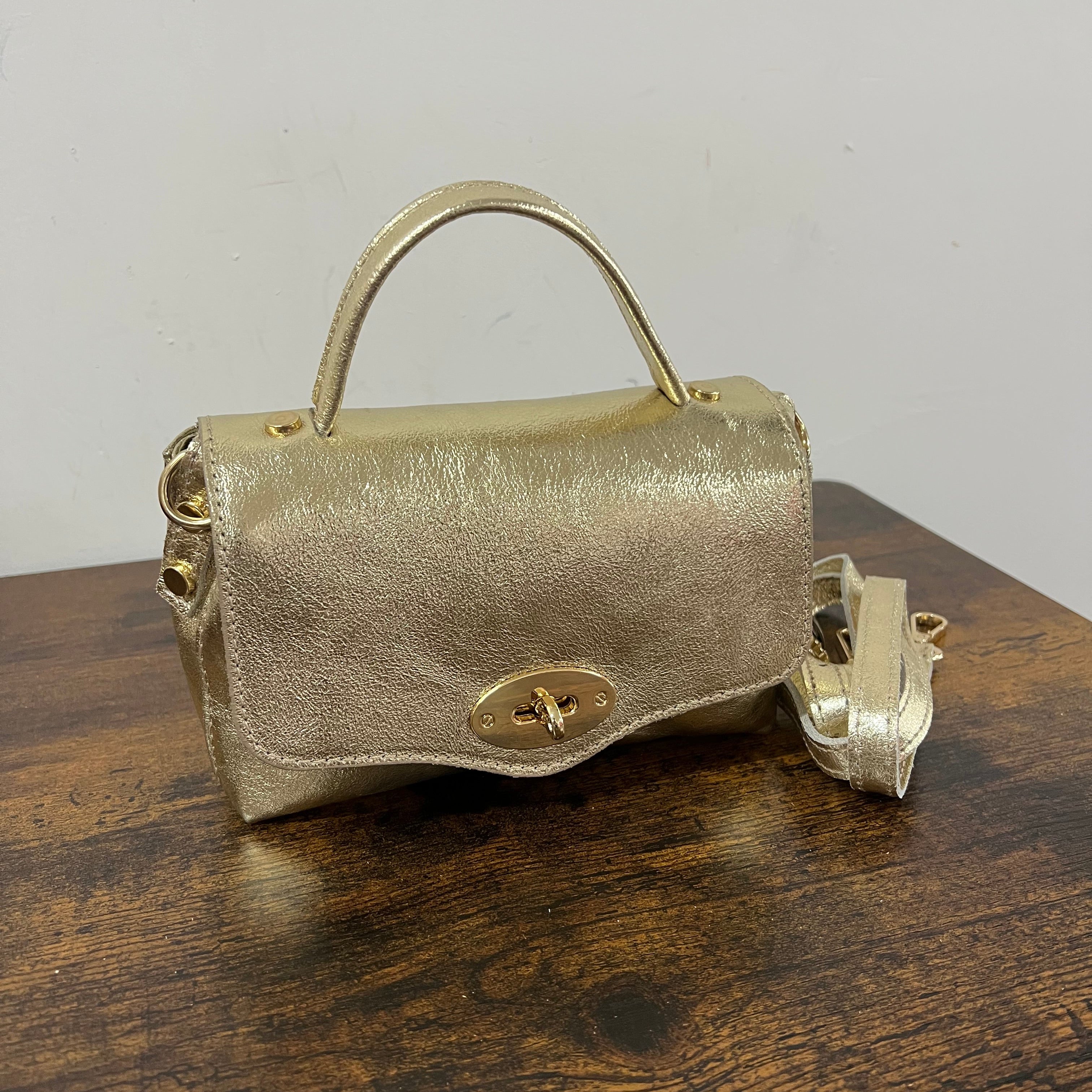 Country bag monocolore z pocket oro