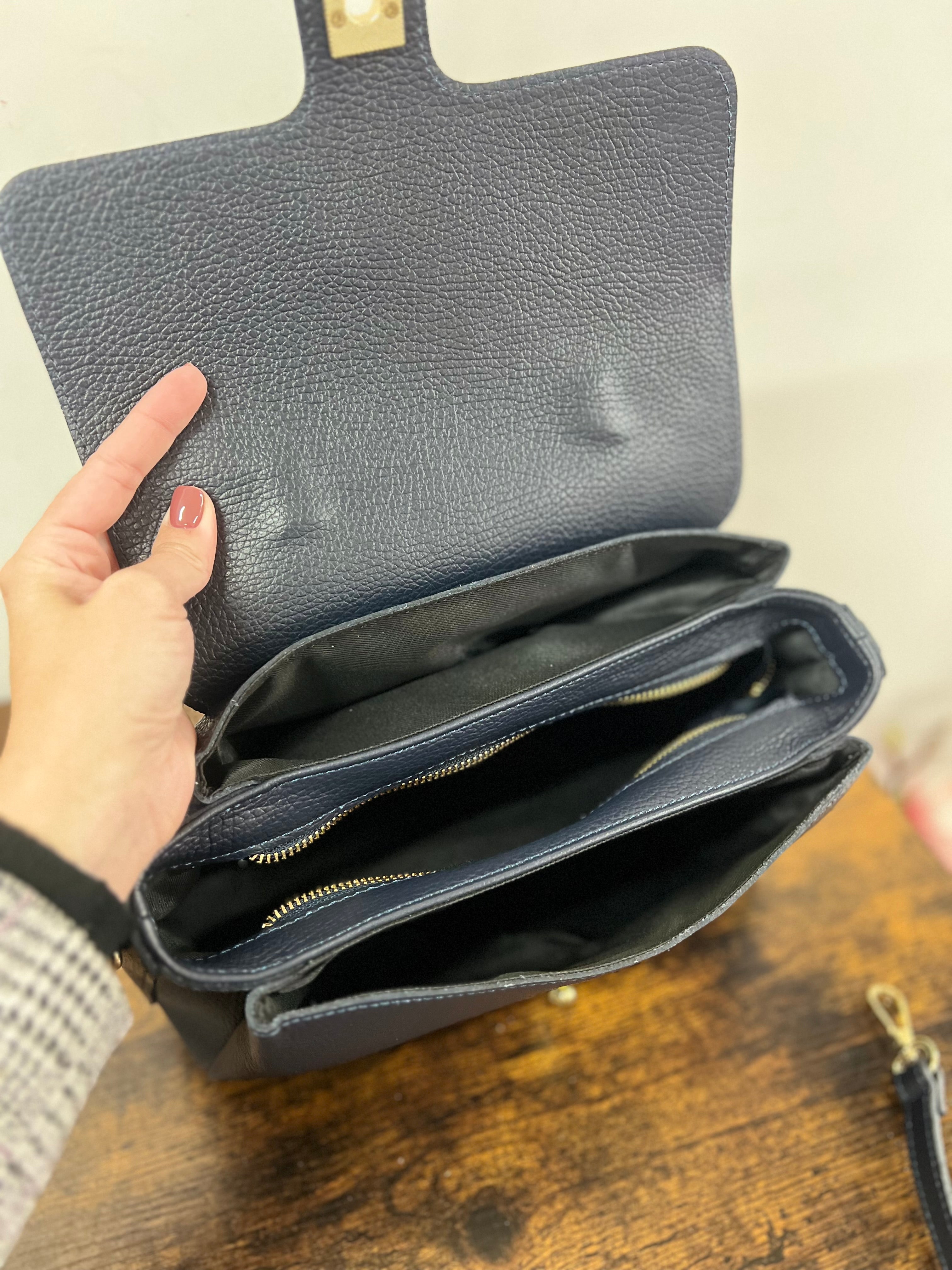 Elisa navy blue