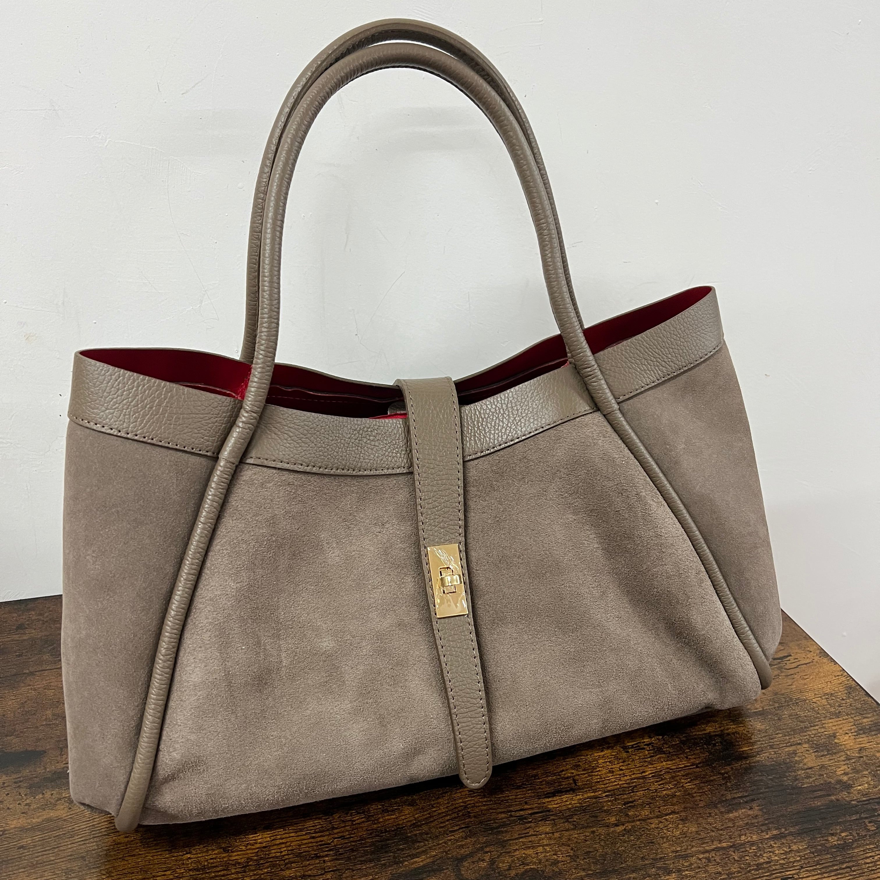 Jasmine suede mud