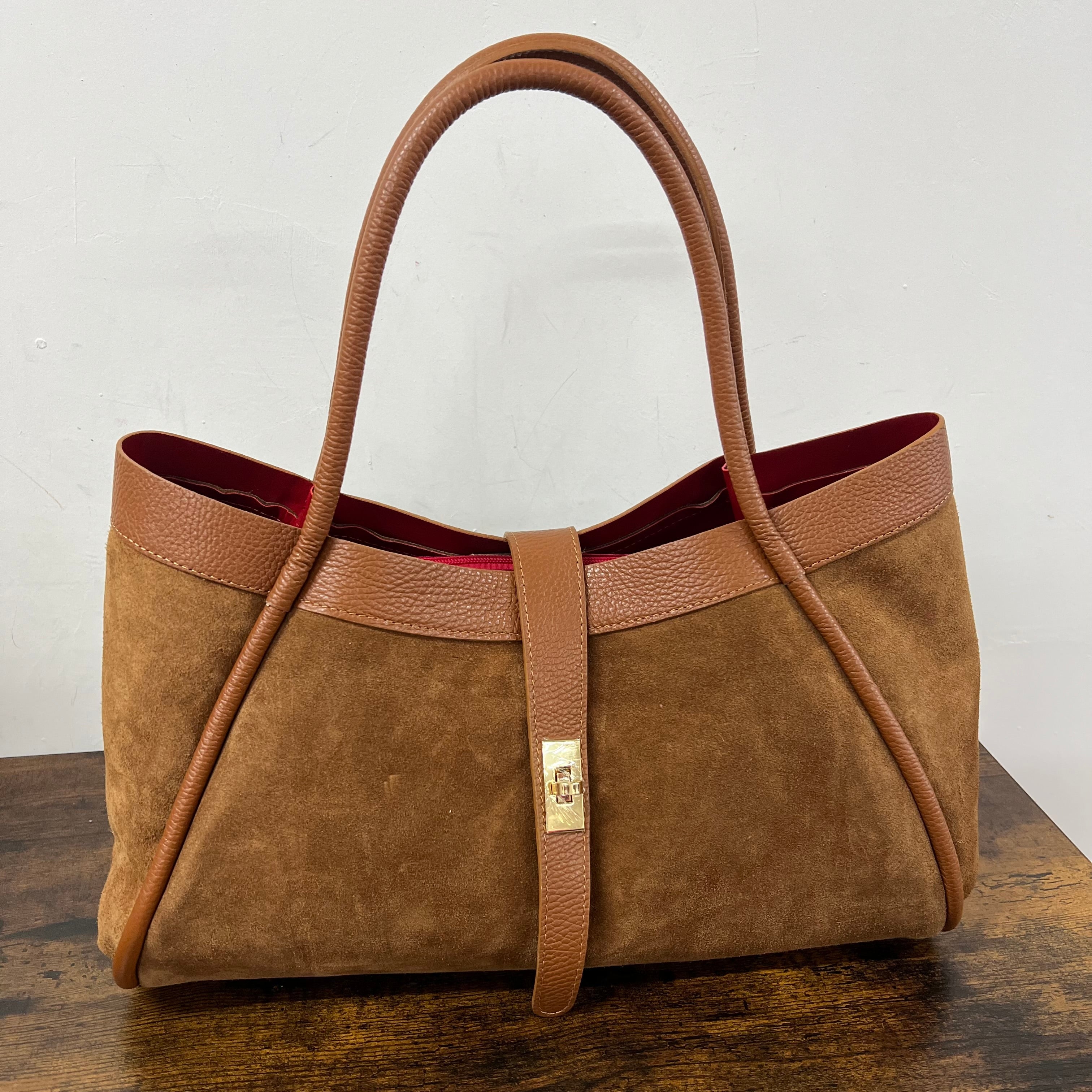 Jasmine light tan suede