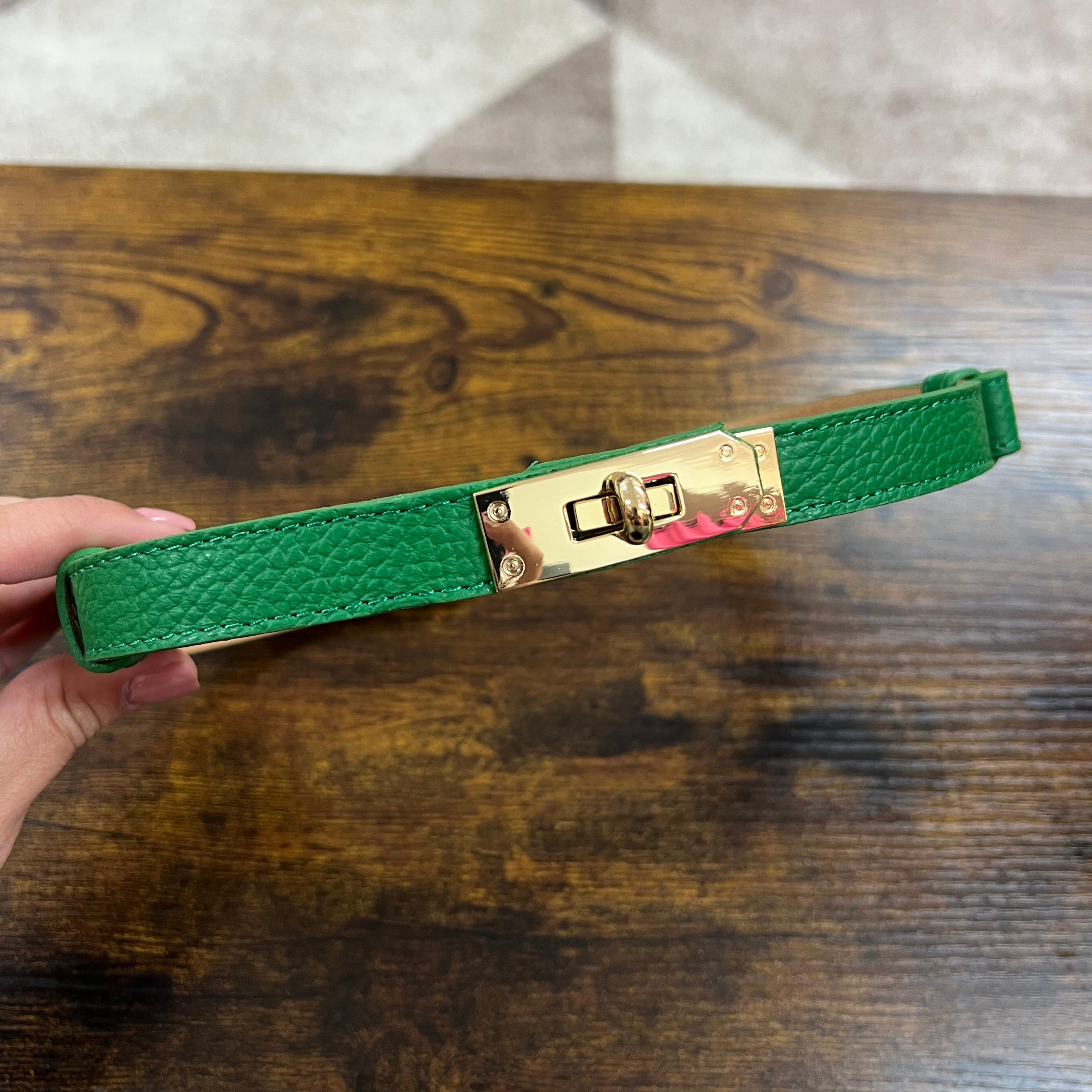 Cintura senza buchi verde smeraldo