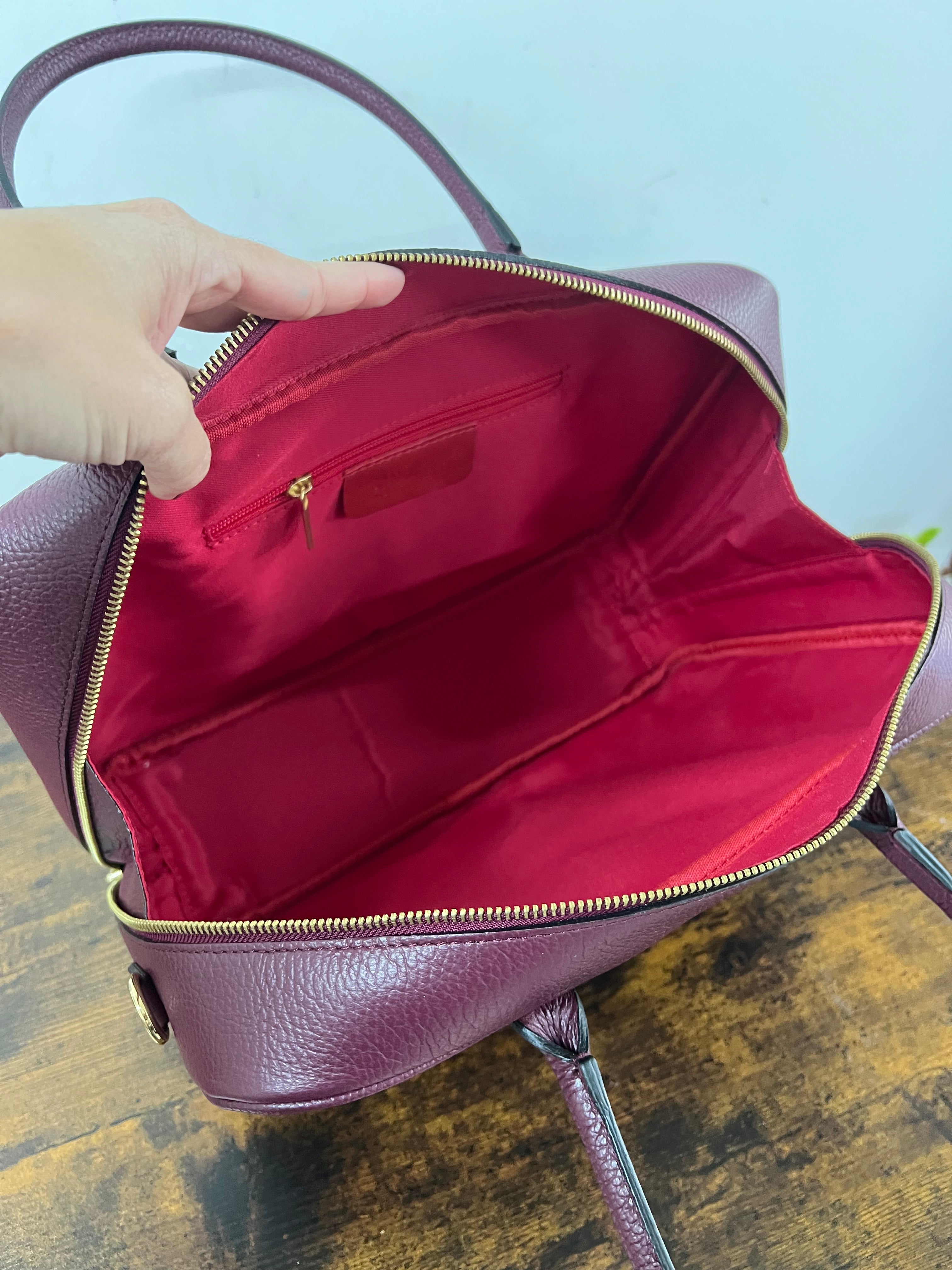 Maxi star bordeaux briefcase