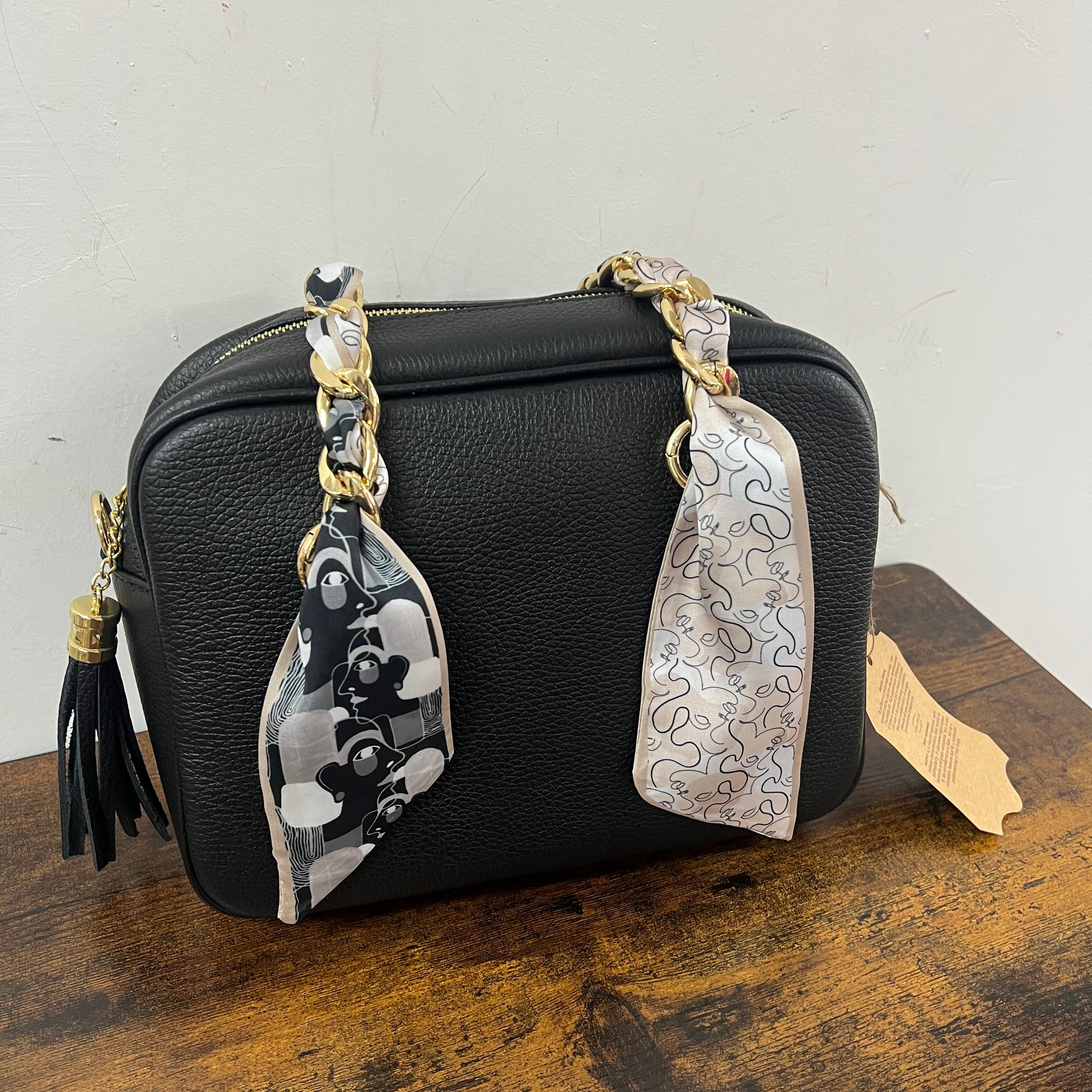 Catena foulard volti nero e tortora