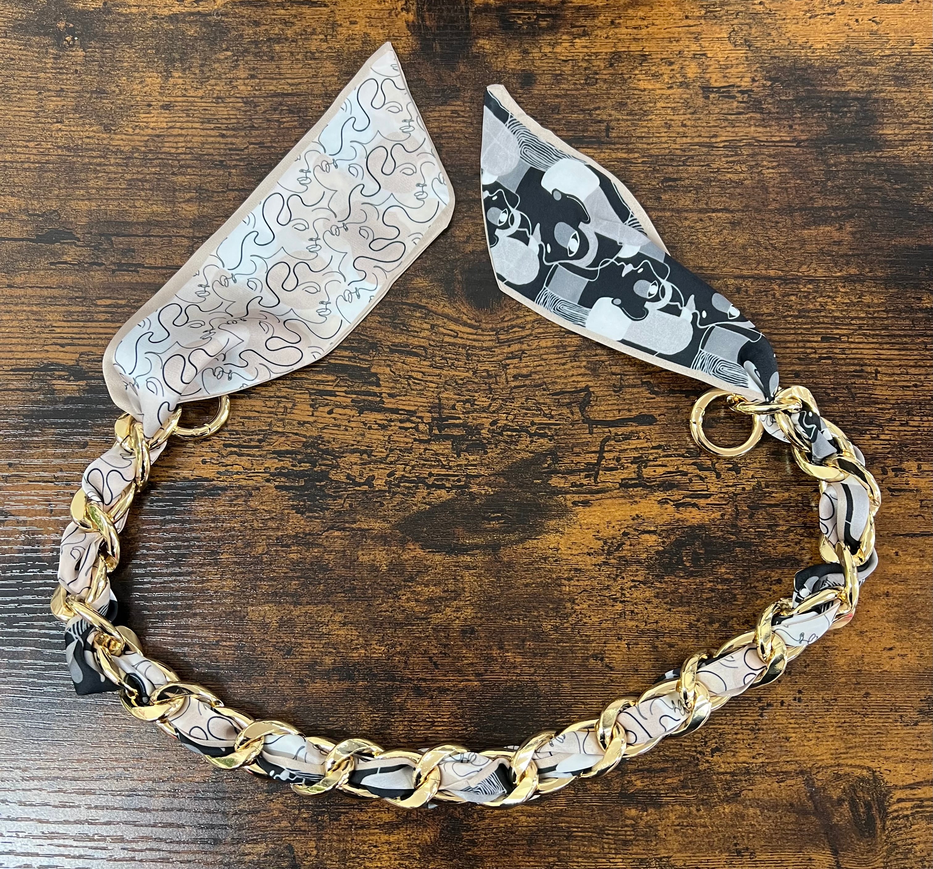 Catena foulard volti nero e tortora