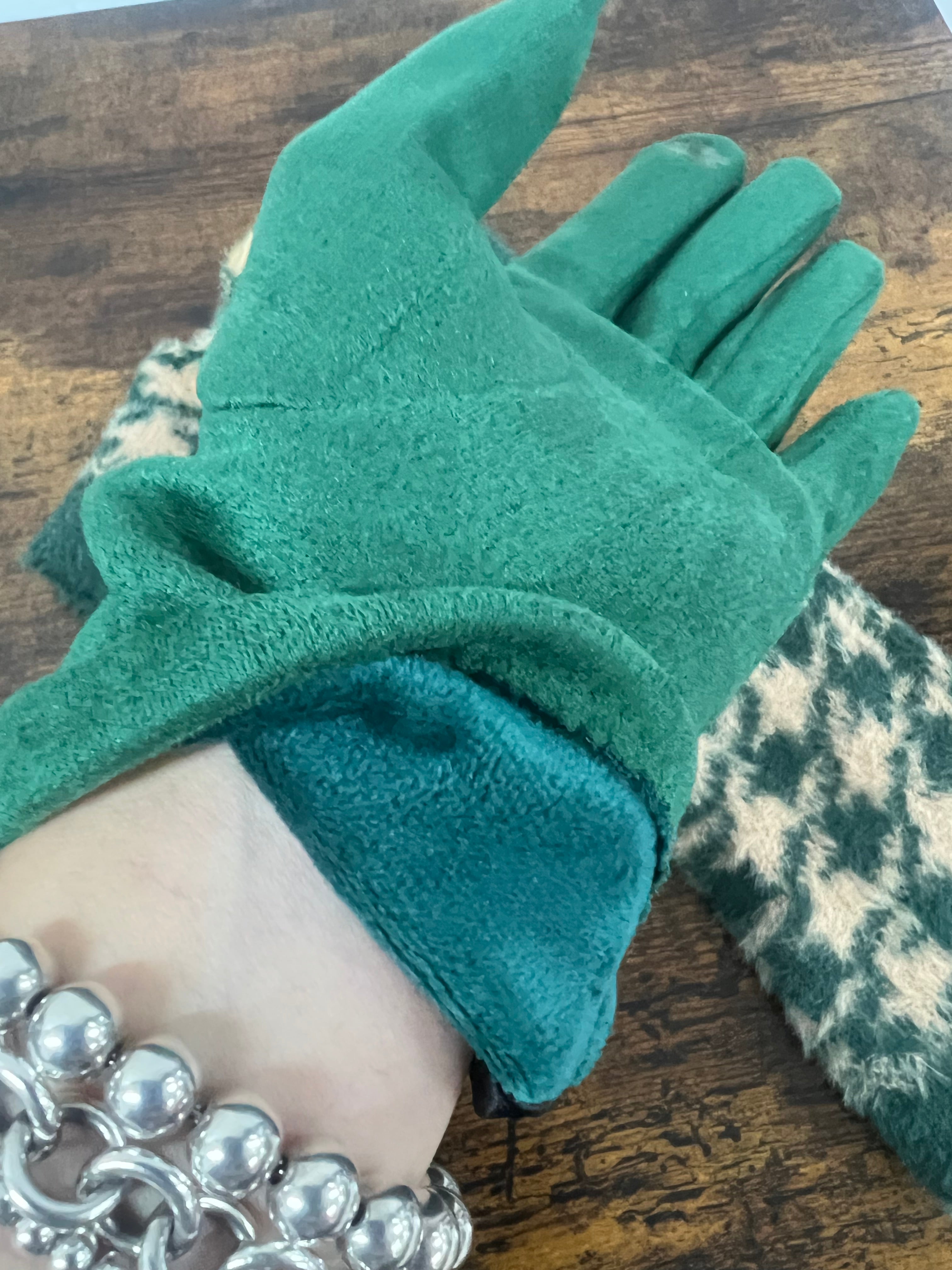 Emerald green houndstooth double glove