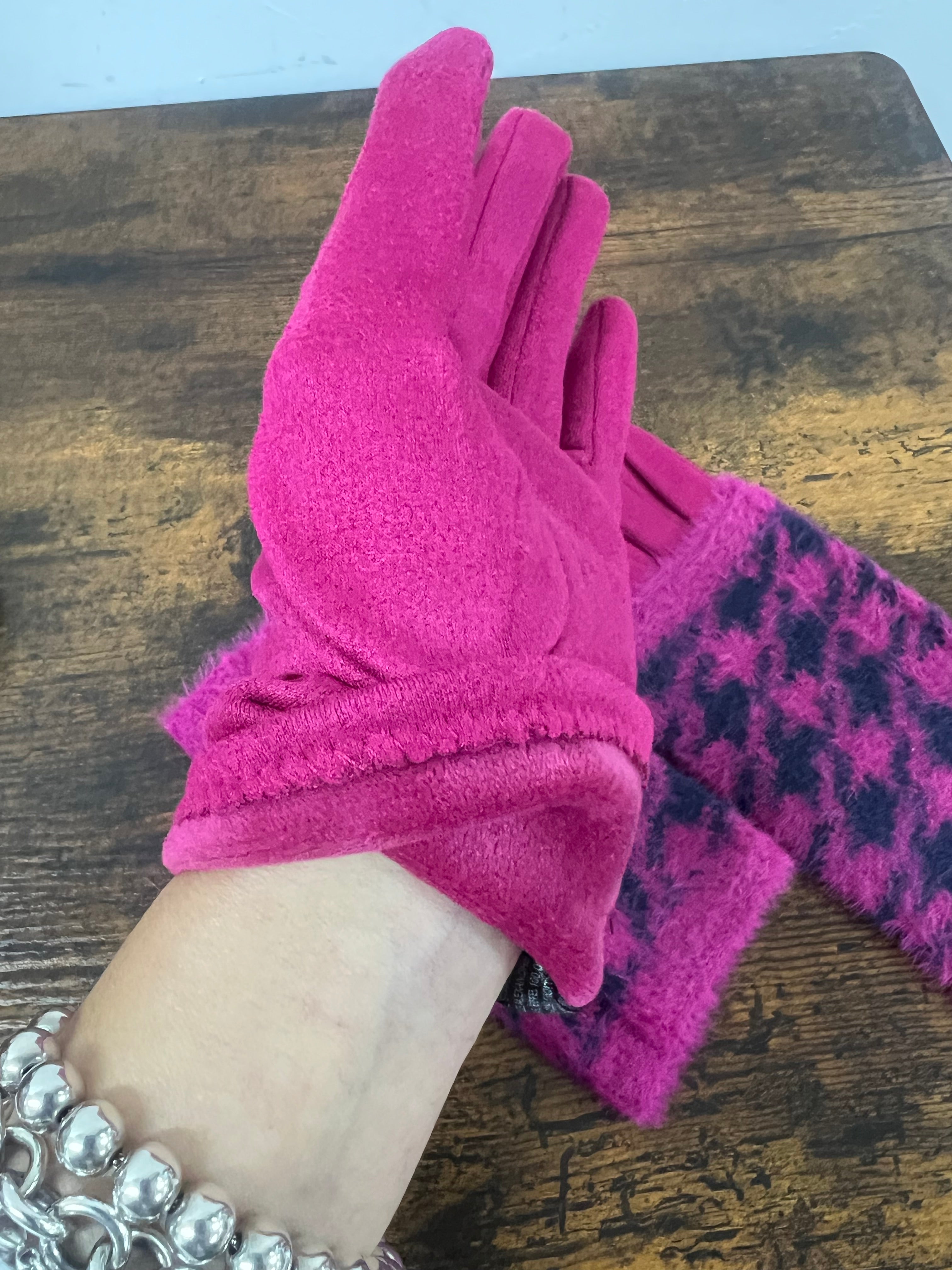 Fuchsia houndstooth double glove