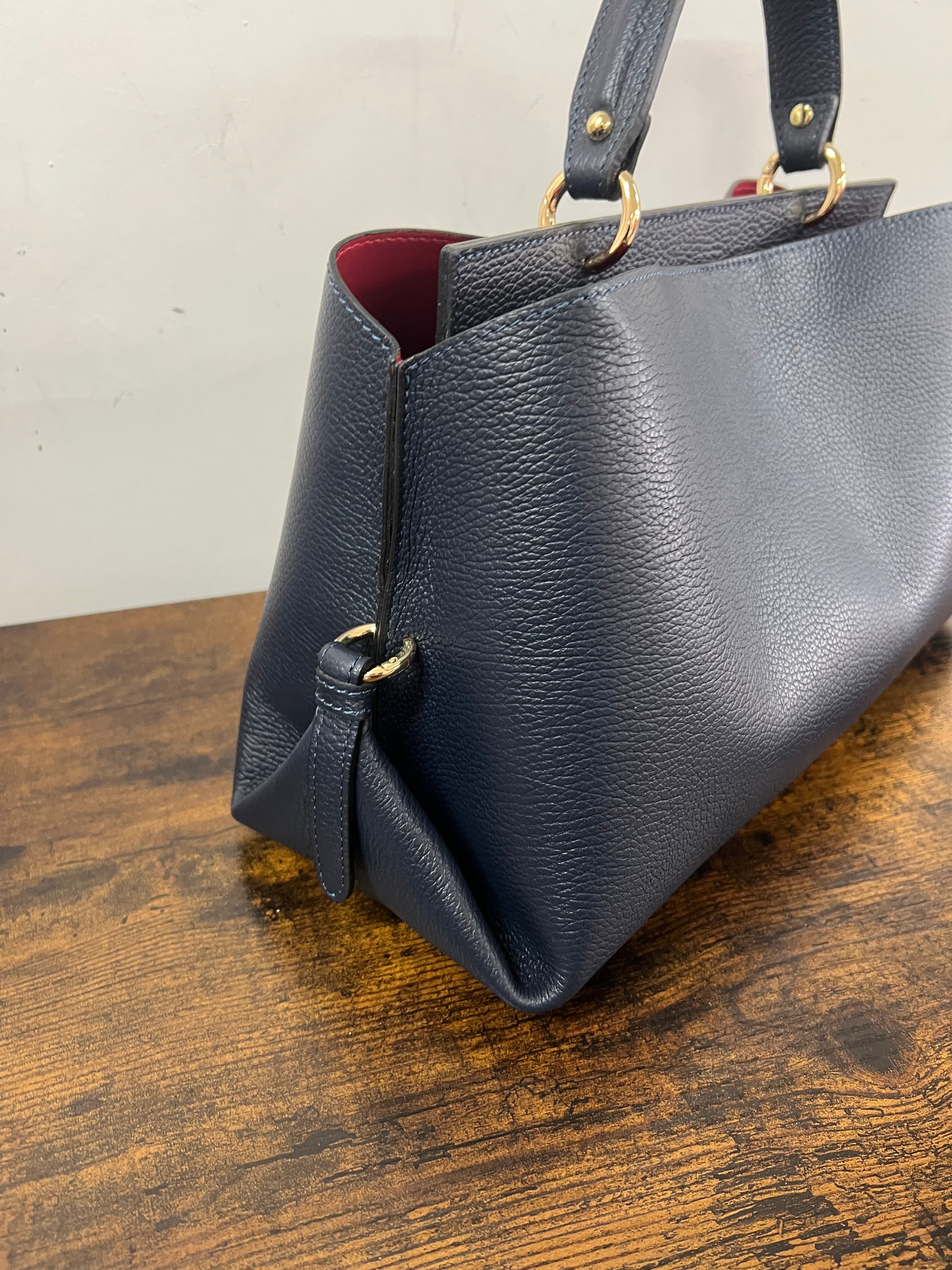 Arianna big blu navy