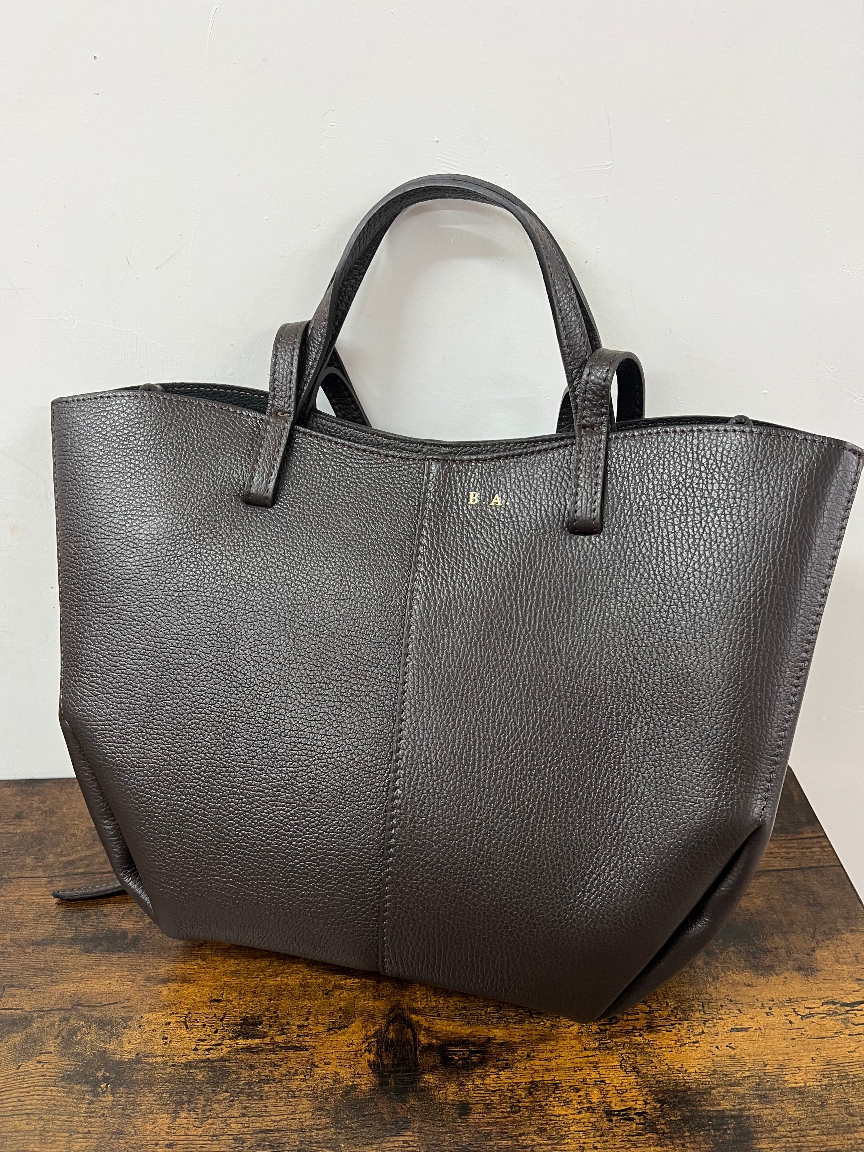 Lili shopper bag with dark brown head