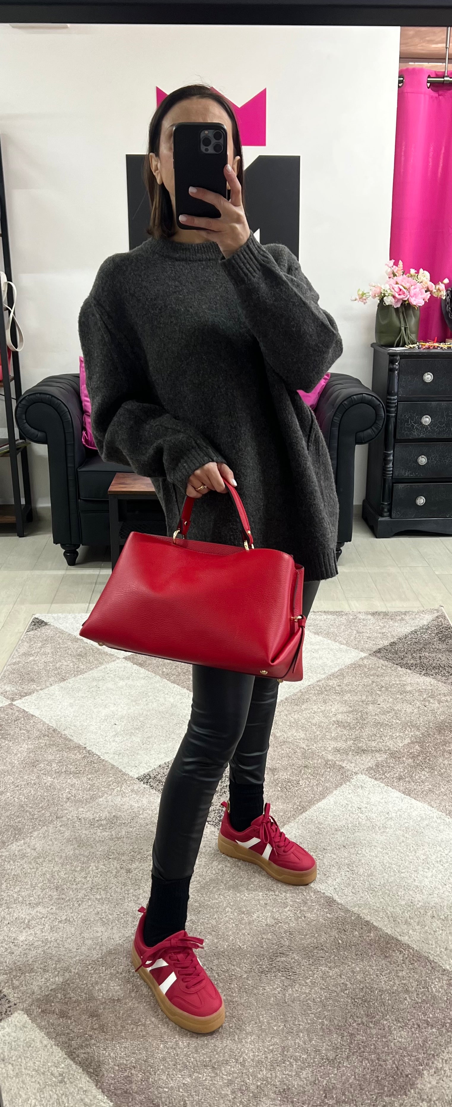 Arianna big red