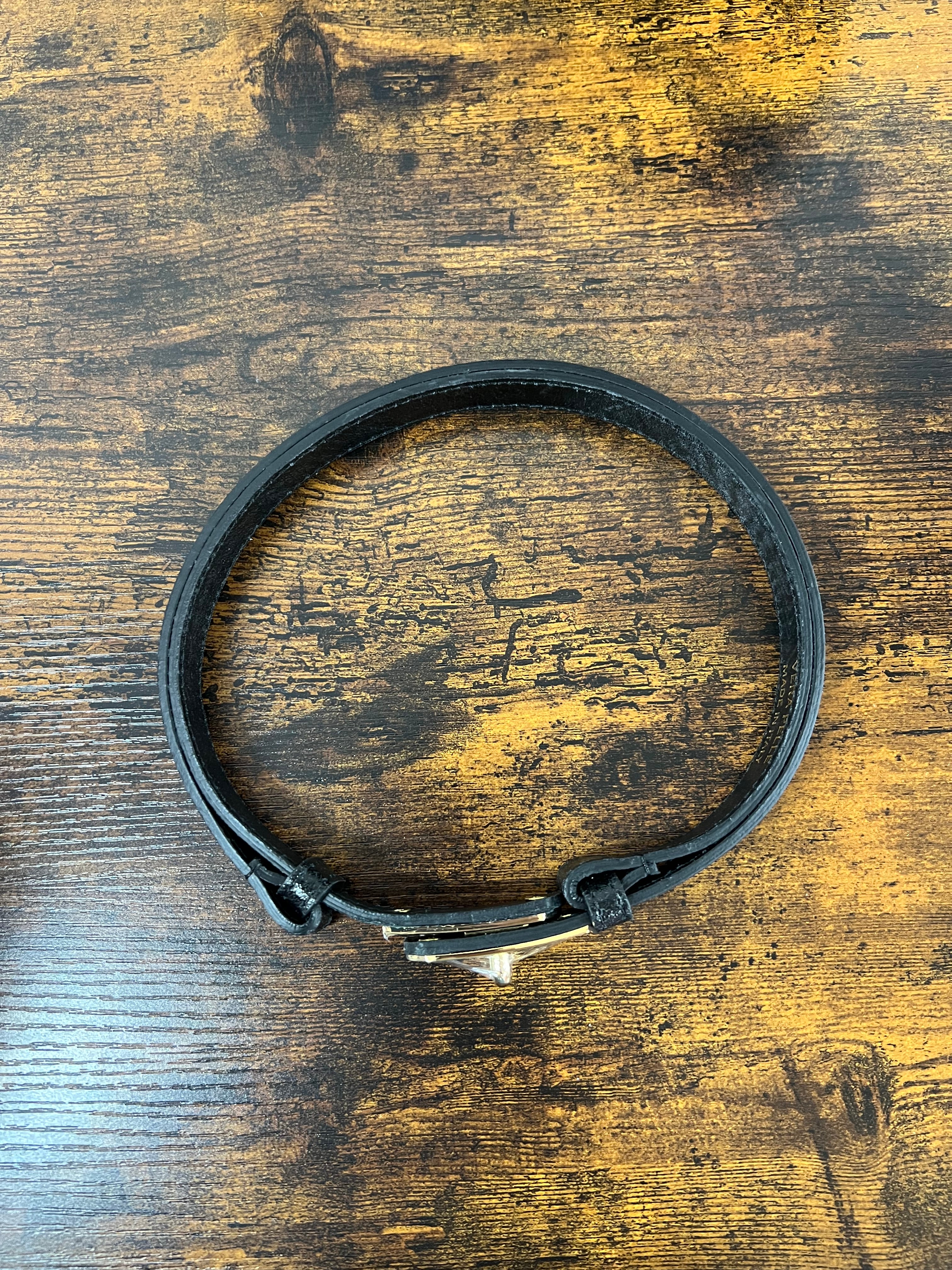 Cintura senza buchi nero laminato