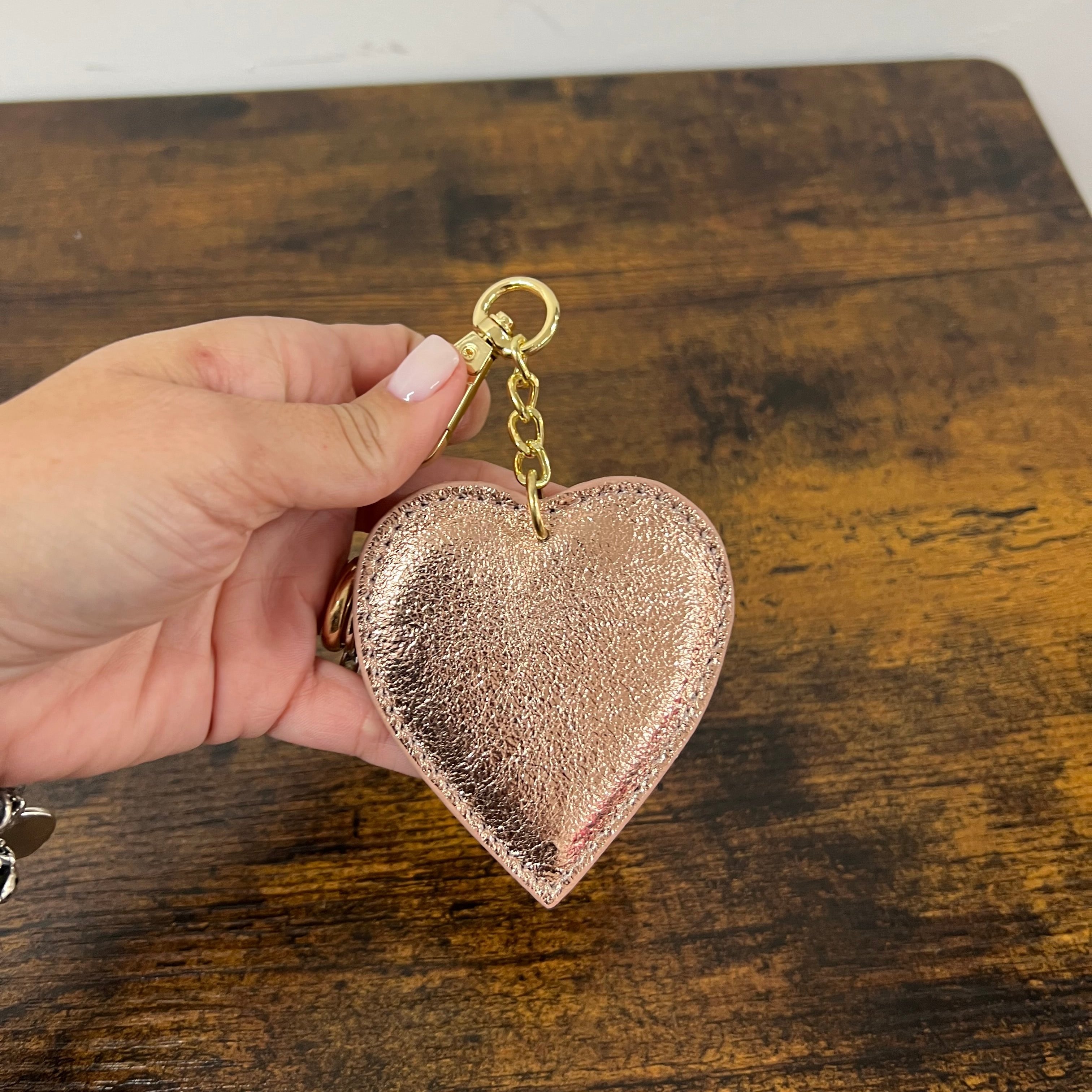 Cuore in vera pelle oro rosa